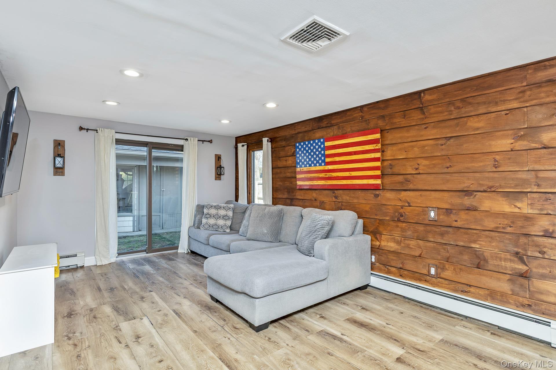 Single Family Longleaf Suffolk County, NY 11763, MLS-965823-13