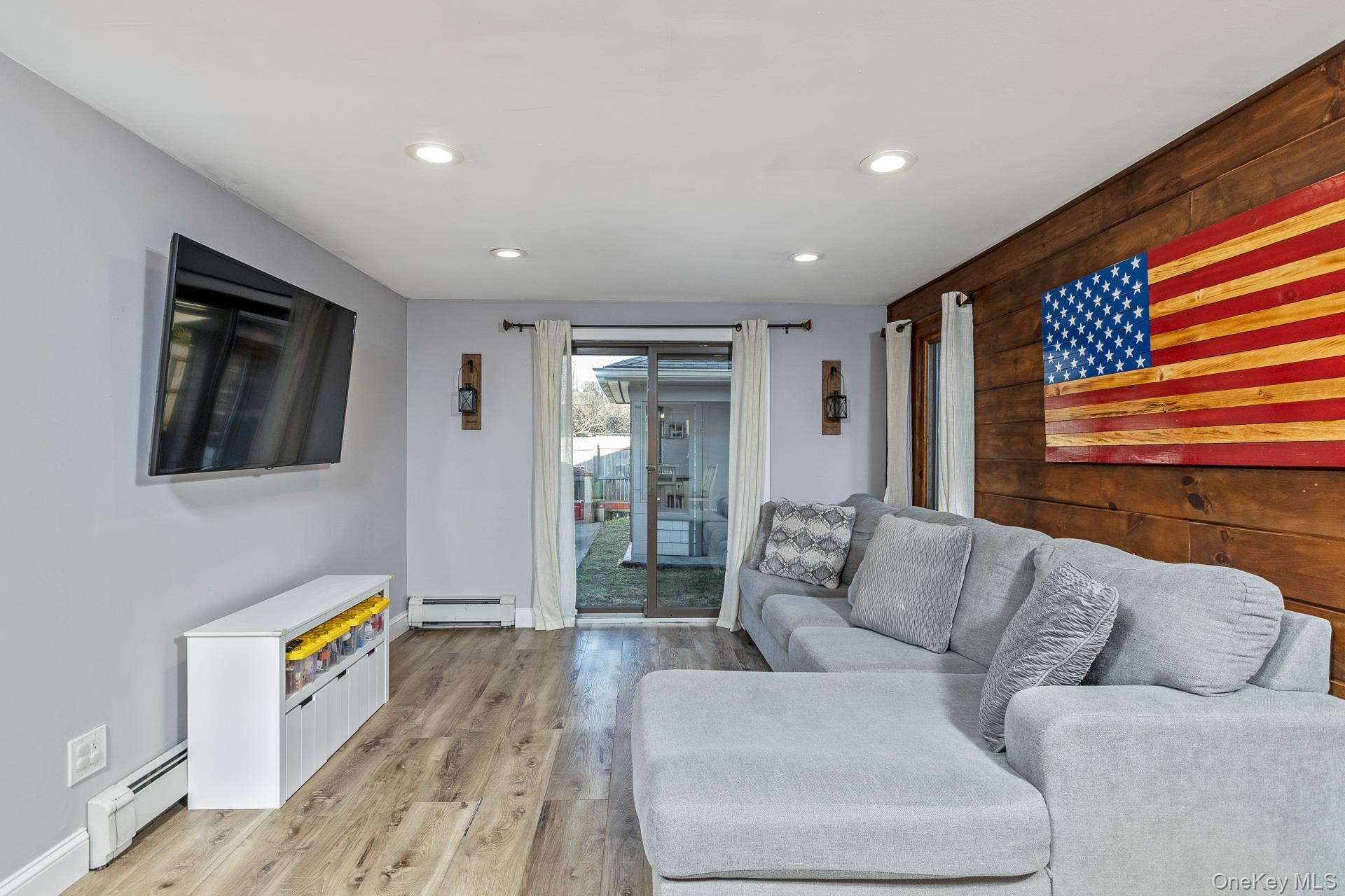 Single Family Longleaf Suffolk County, NY 11763, MLS-965823-14