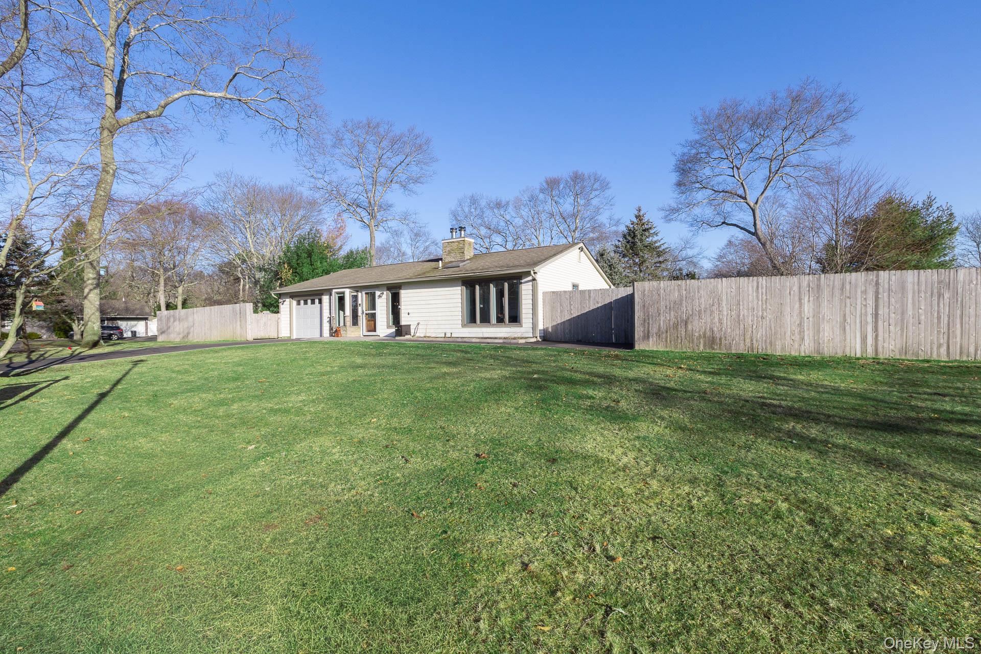 Single Family Longleaf Suffolk County, NY 11763, MLS-965823-2