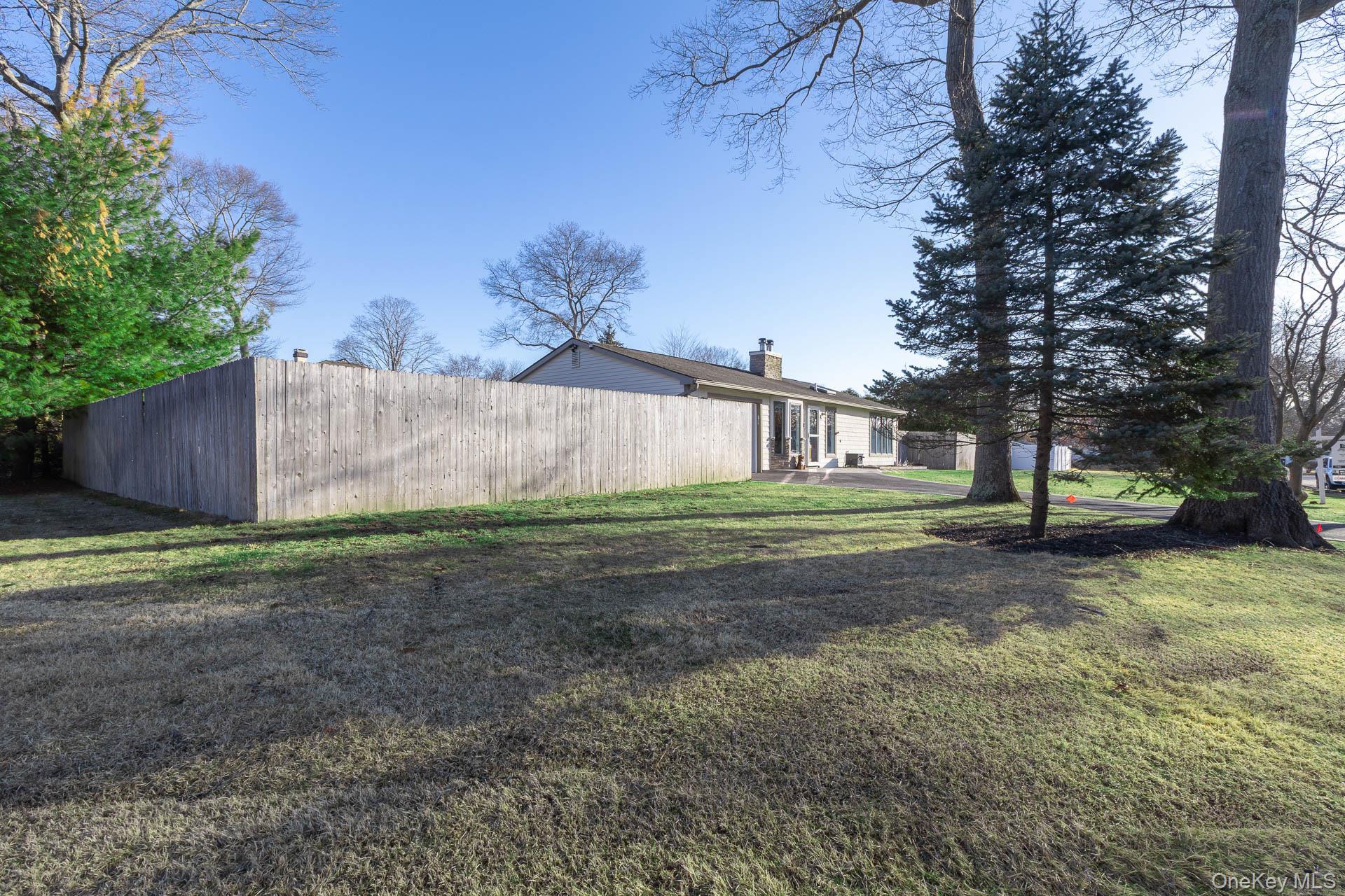 Single Family Longleaf Suffolk County, NY 11763, MLS-965823-20