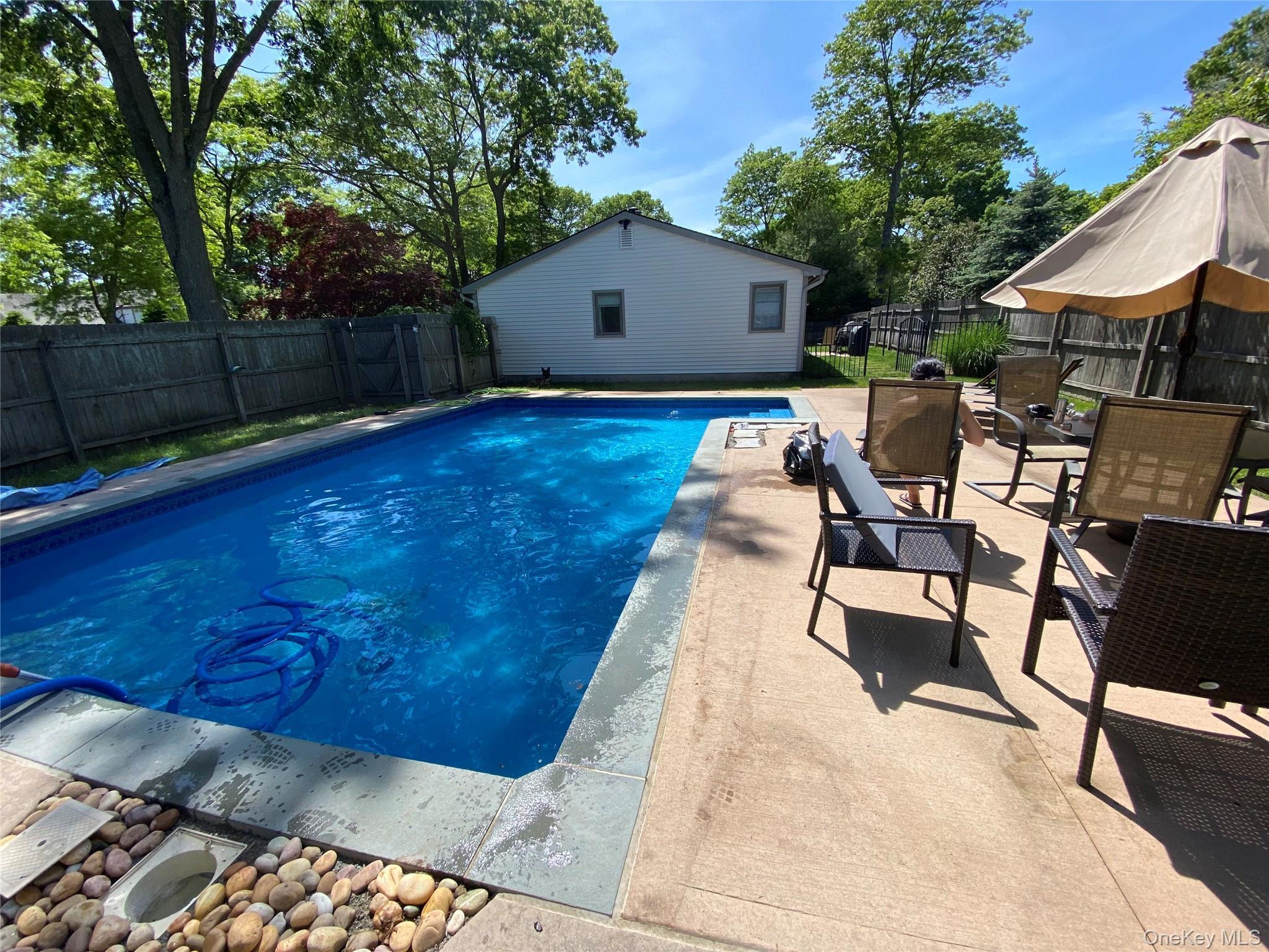 Single Family Longleaf  Suffolk County, NY 11763, MLS-965823-25