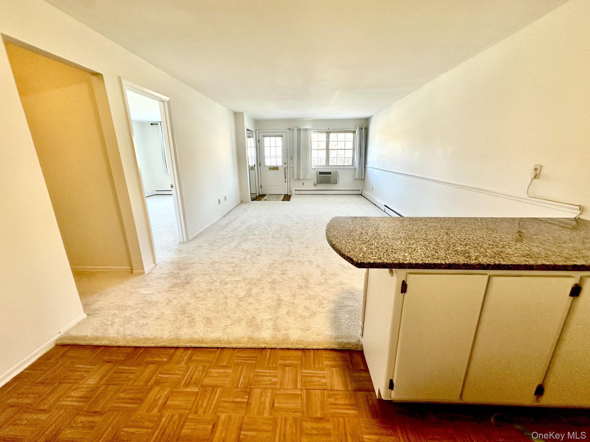 Coop Crompond  Westchester County, NY 10566, MLS-965867-5