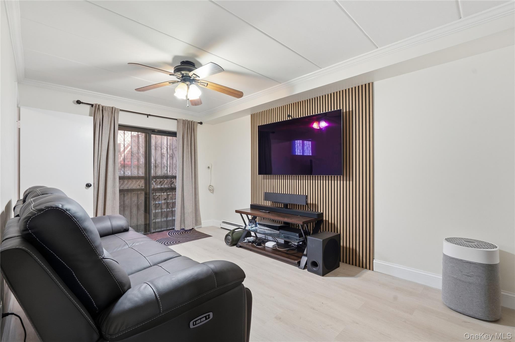 Single Family Home  Bronx, NY 10459, MLS-965878-10