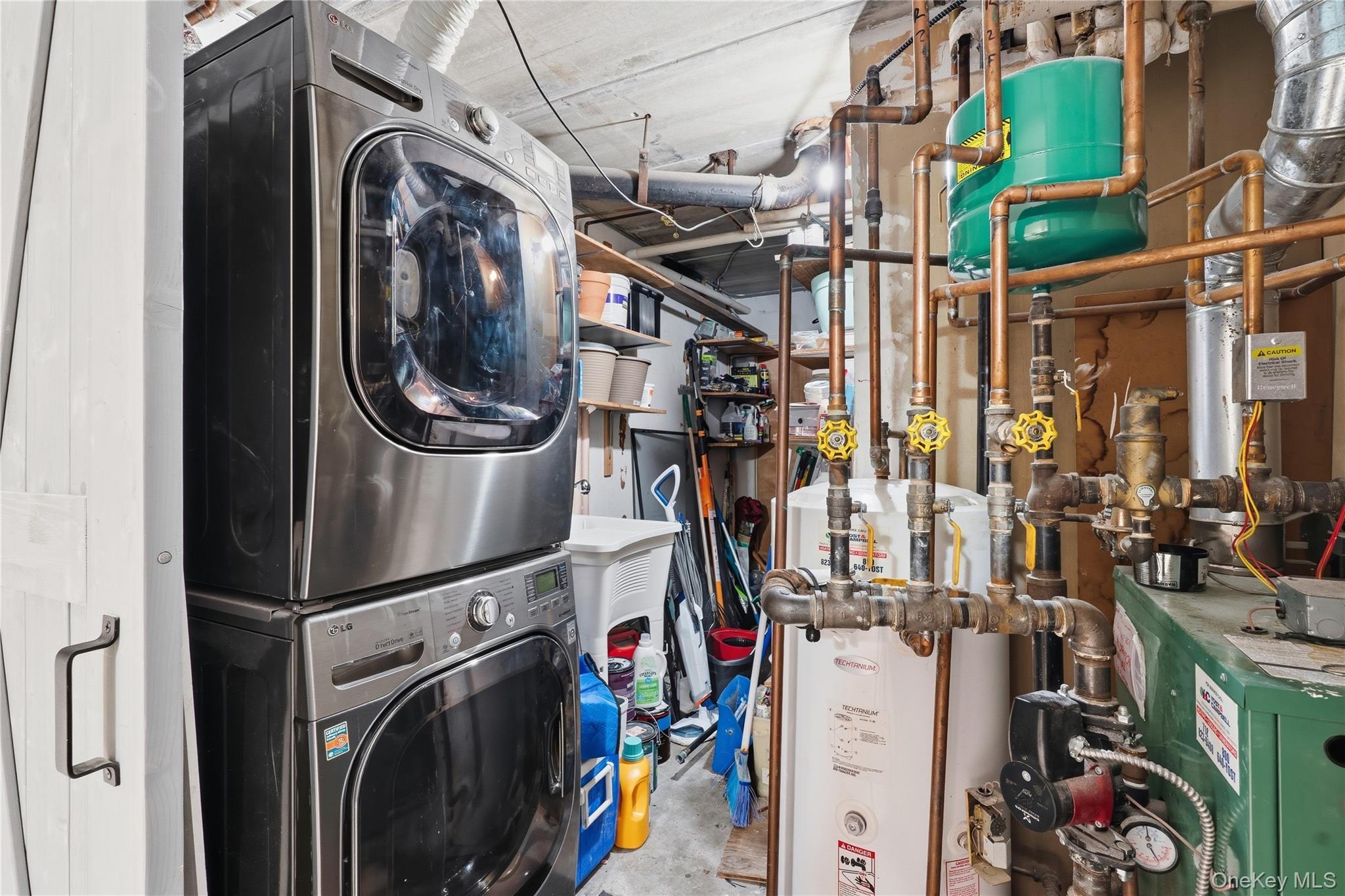 Single Family Home  Bronx, NY 10459, MLS-965878-13