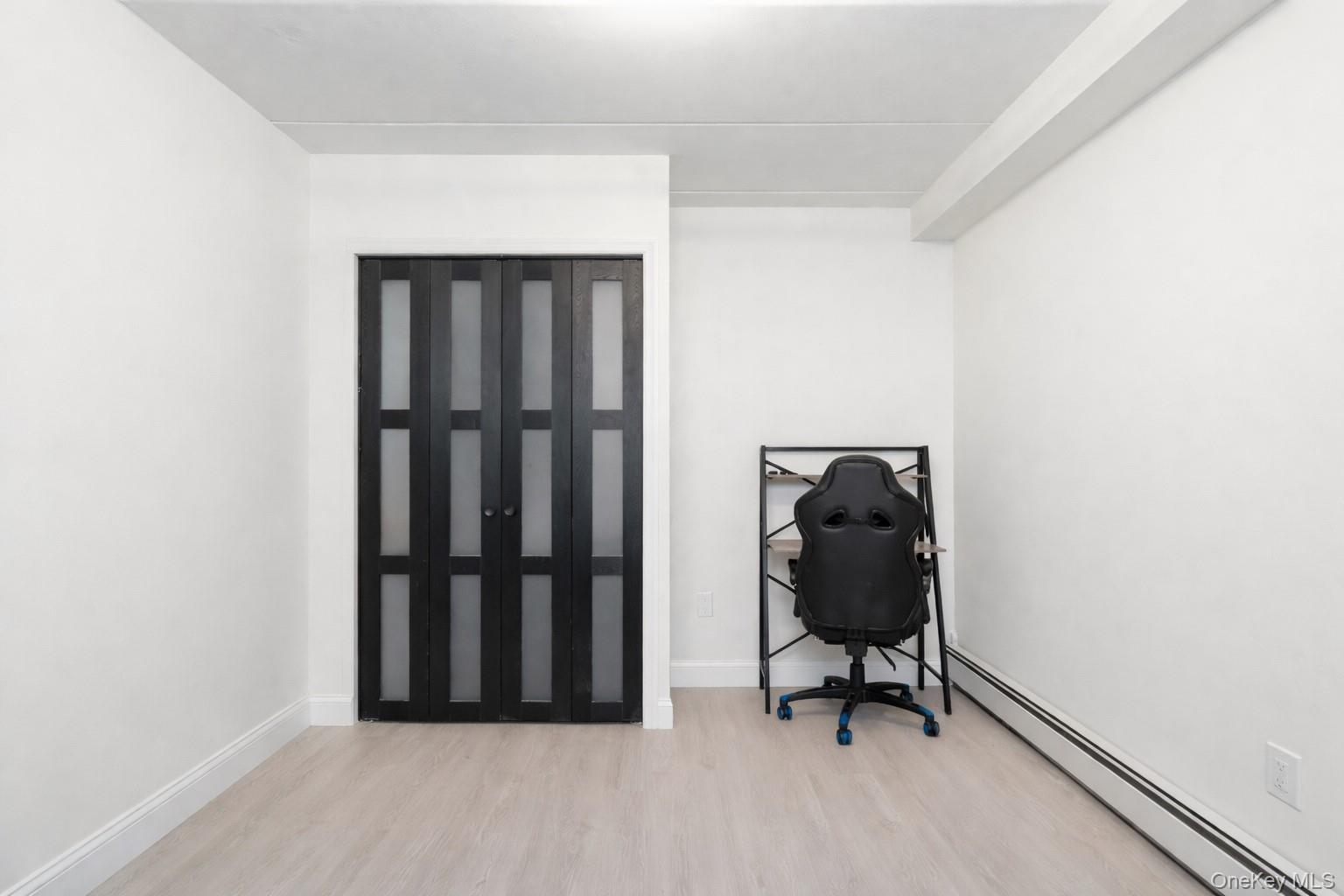 Single Family Home  Bronx, NY 10459, MLS-965878-16