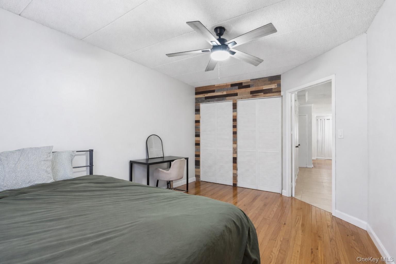 Single Family Home  Bronx, NY 10459, MLS-965878-25