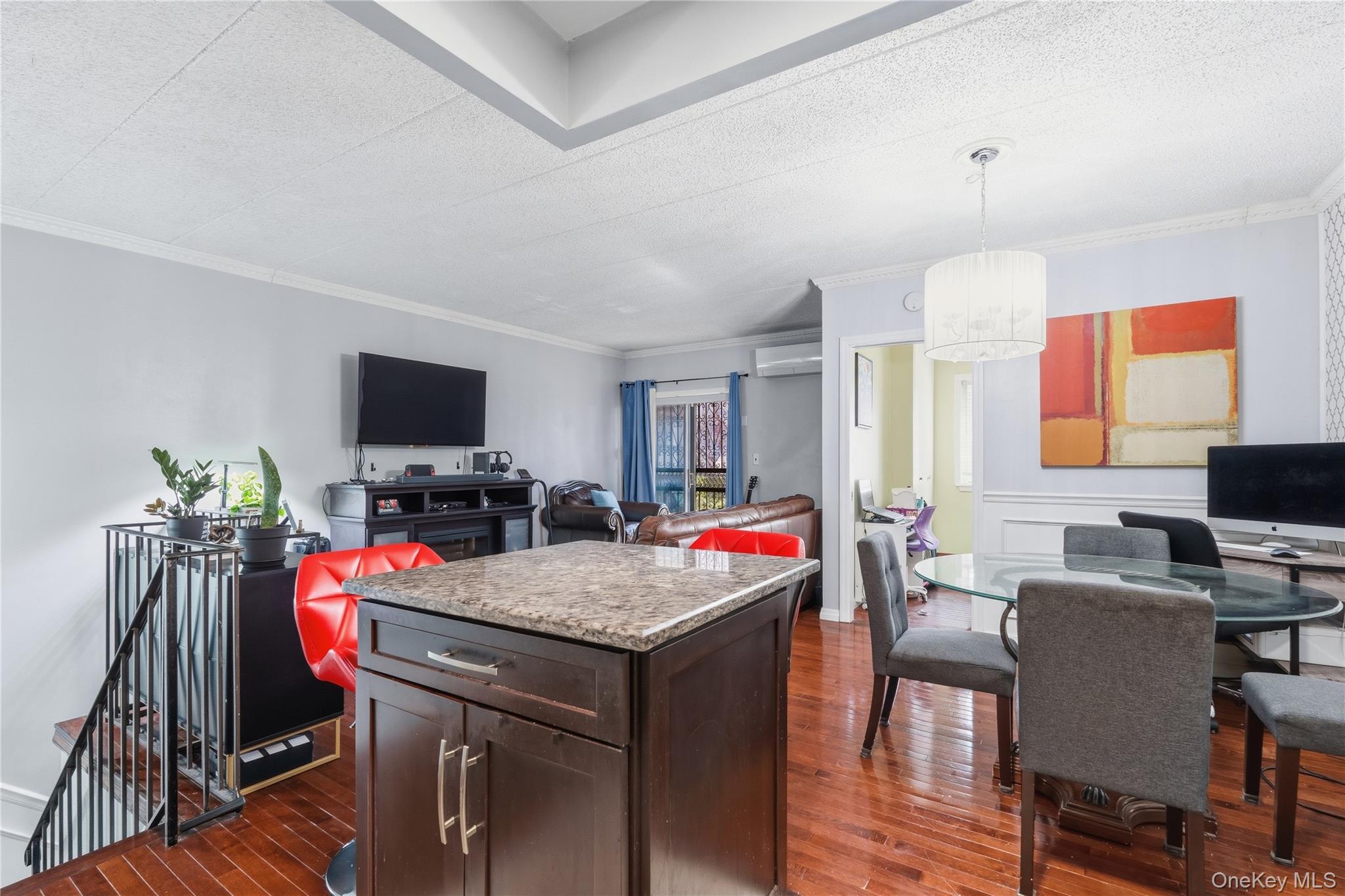 Single Family Home  Bronx, NY 10459, MLS-965878-30