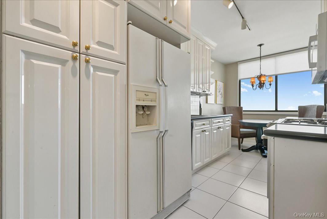 Coop Grand Central  Queens, NY 11005, MLS-965926-12