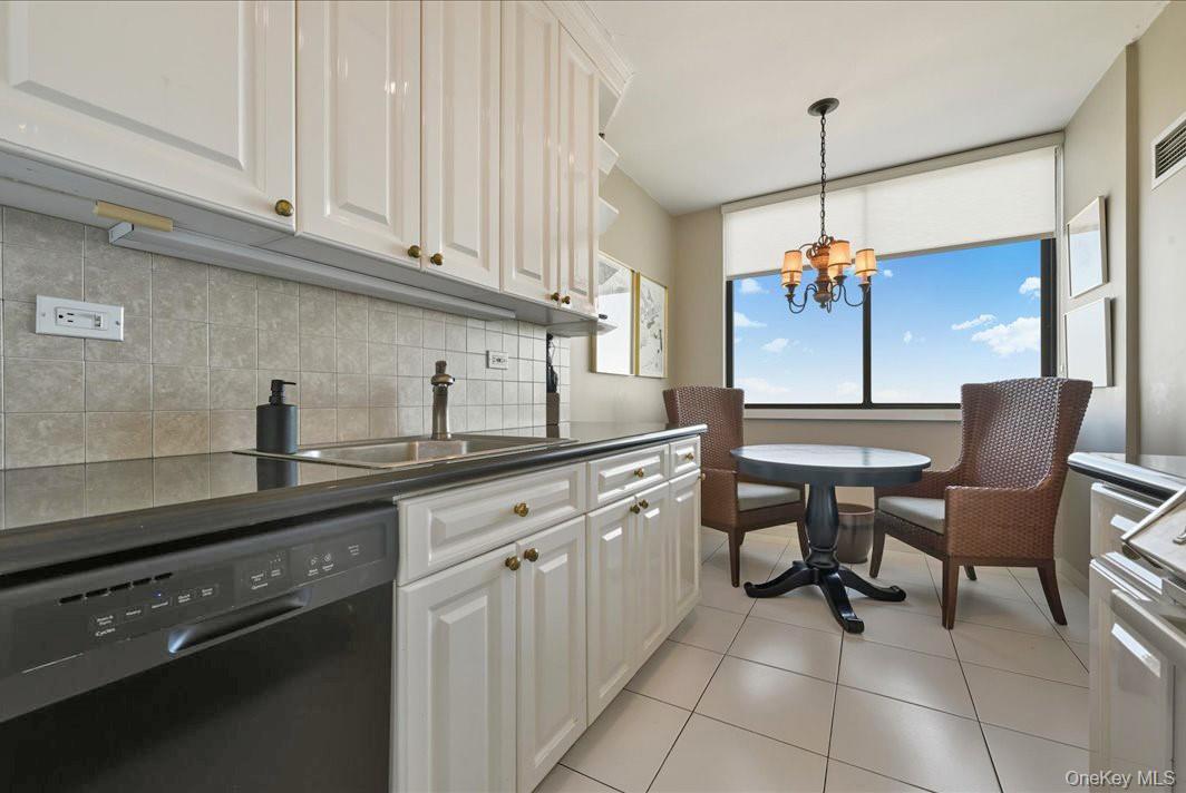 Coop Grand Central  Queens, NY 11005, MLS-965926-13