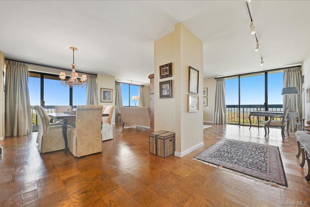 Coop Grand Central  Queens, NY 11005, MLS-965926-2