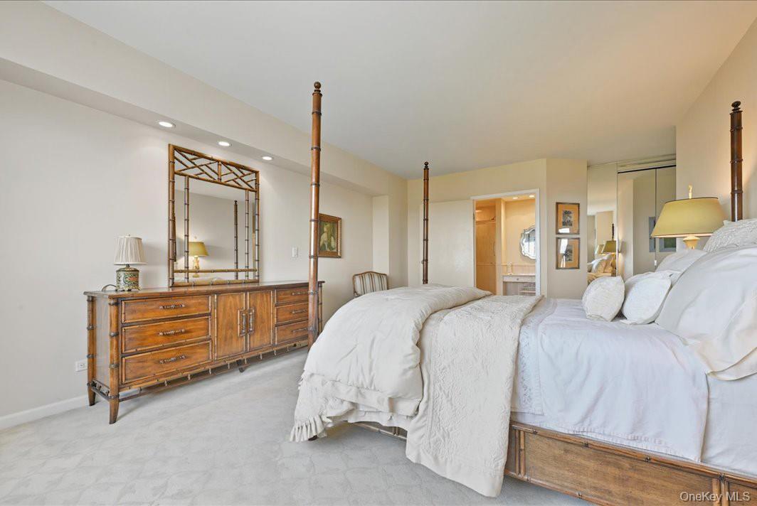 Coop Grand Central  Queens, NY 11005, MLS-965926-26