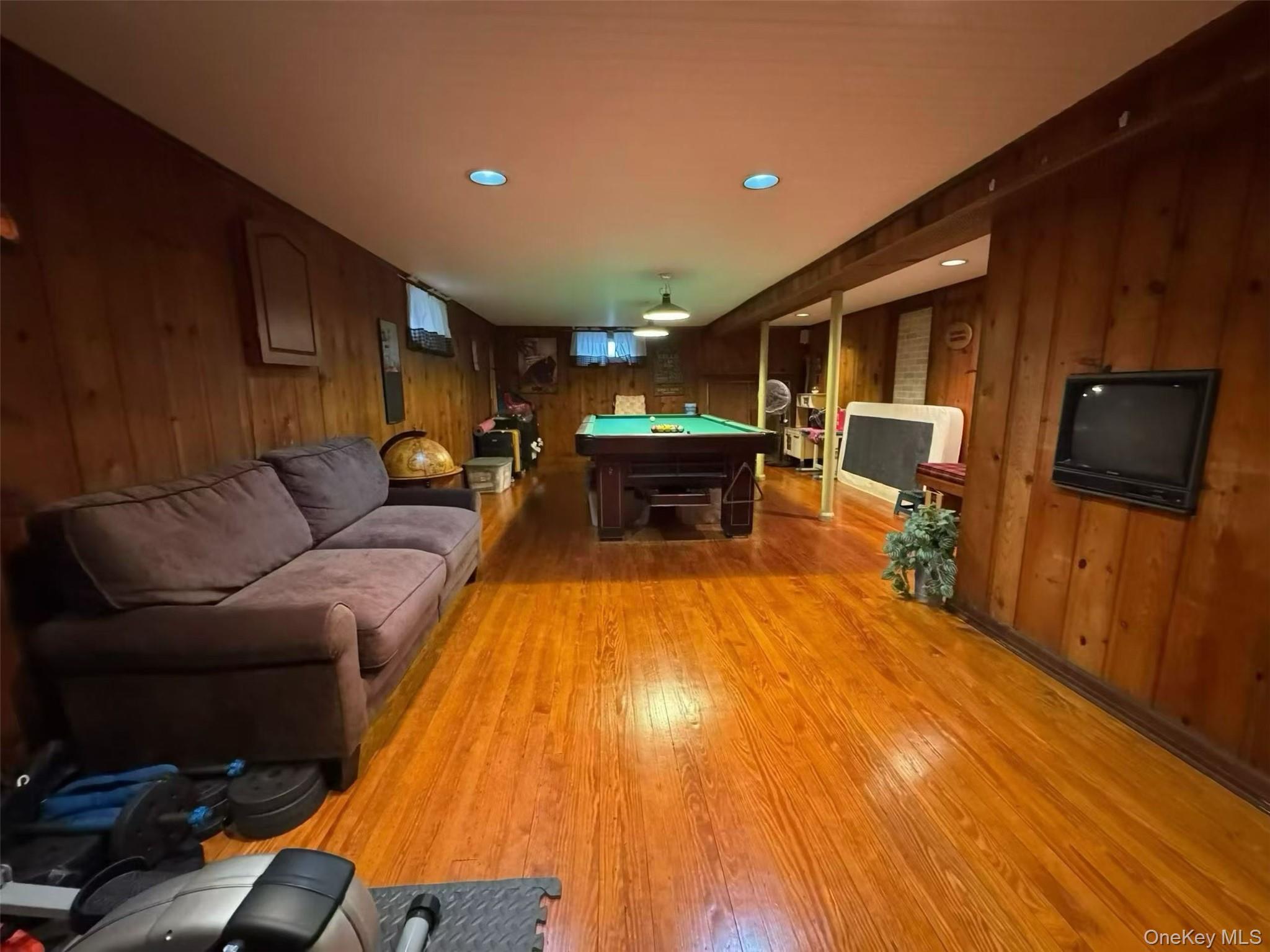 Single Family 196th  Queens, NY 11358, MLS-965937-3