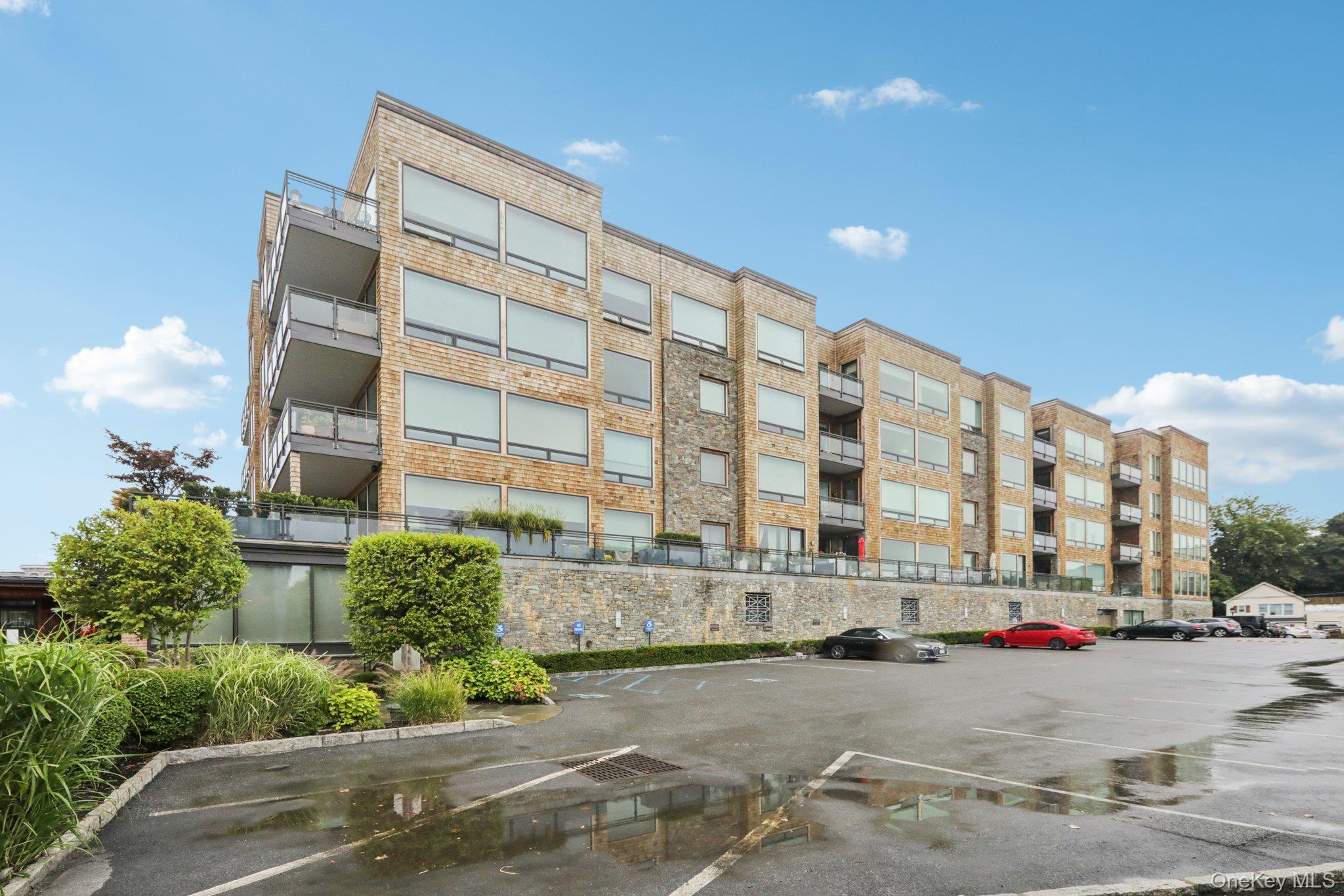 Condo River  Westchester County, NY 10591, MLS-965938-27