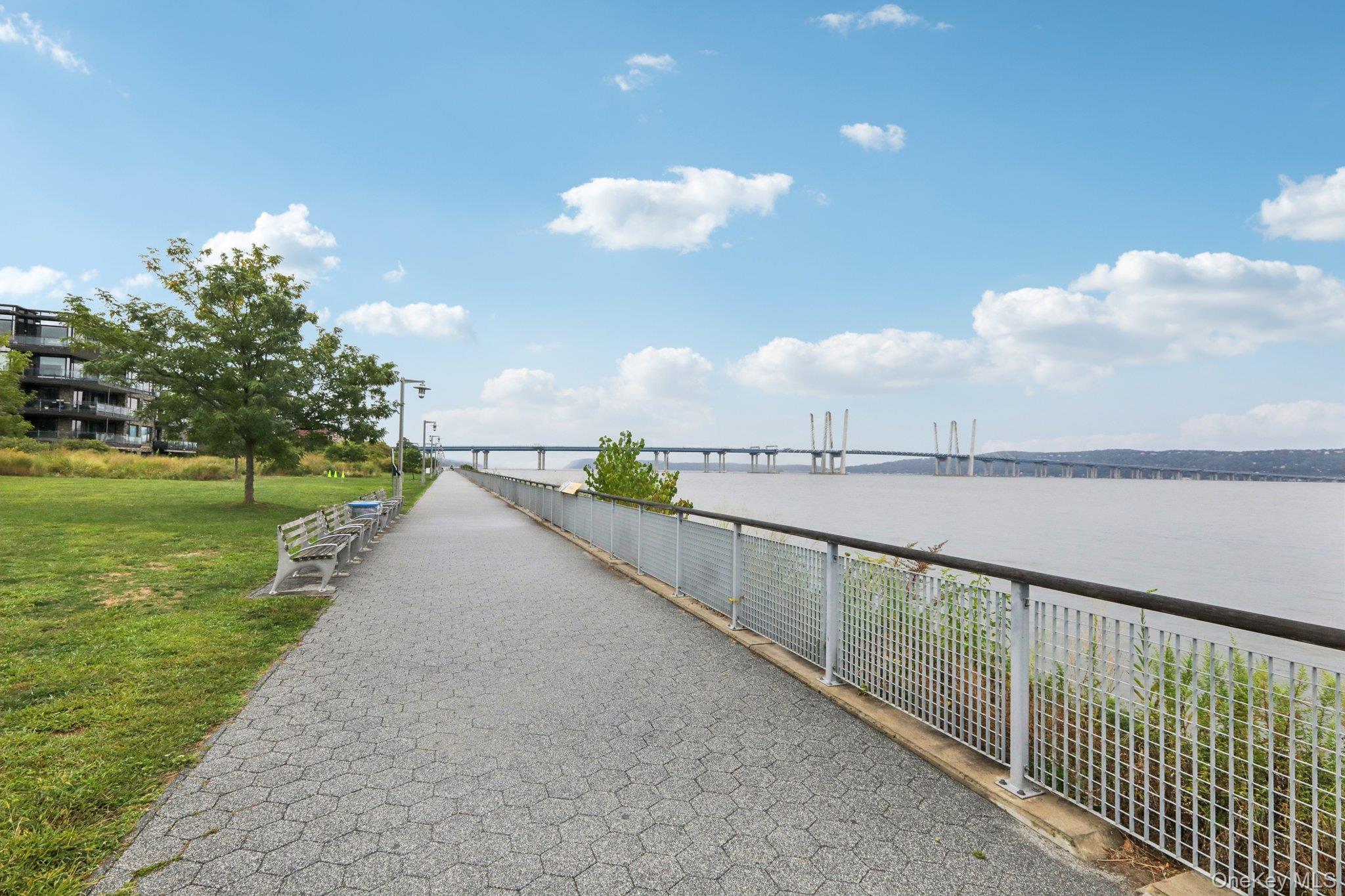 Condo River  Westchester County, NY 10591, MLS-965938-36