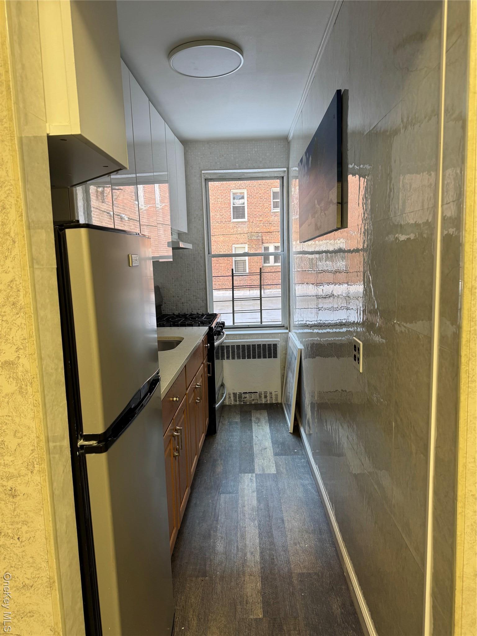 Apartment 64th  Queens, NY 11374, MLS-965941-7