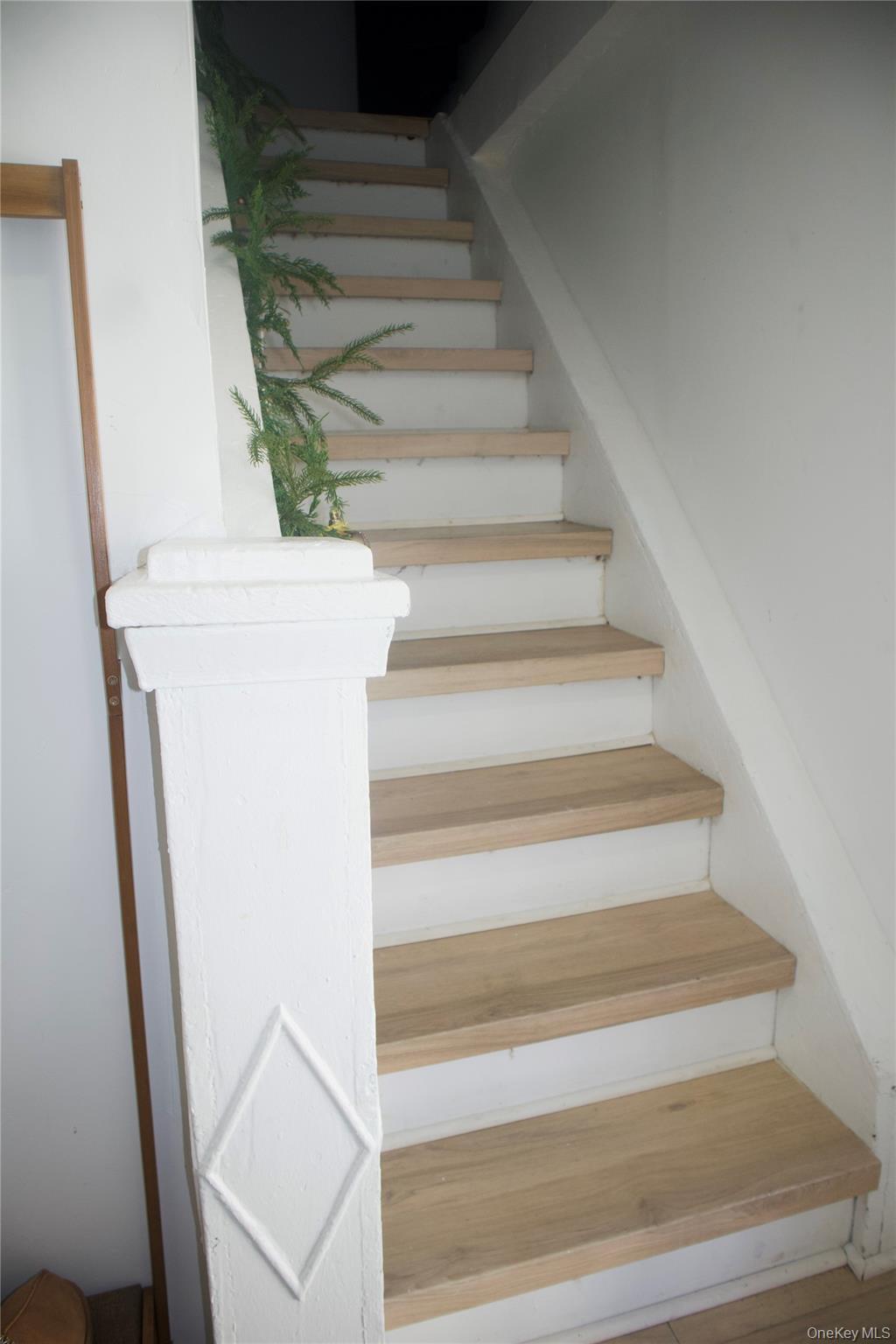 Single Family 223rd  Queens, NY 11413, MLS-965947-15