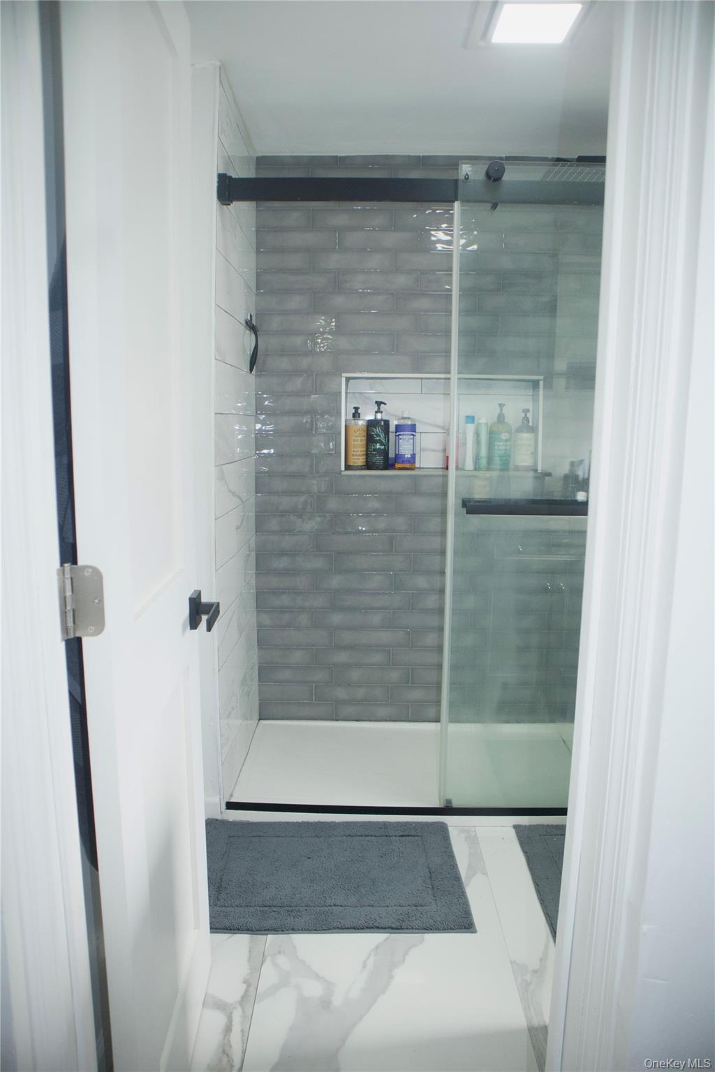 Single Family 223rd  Queens, NY 11413, MLS-965947-16