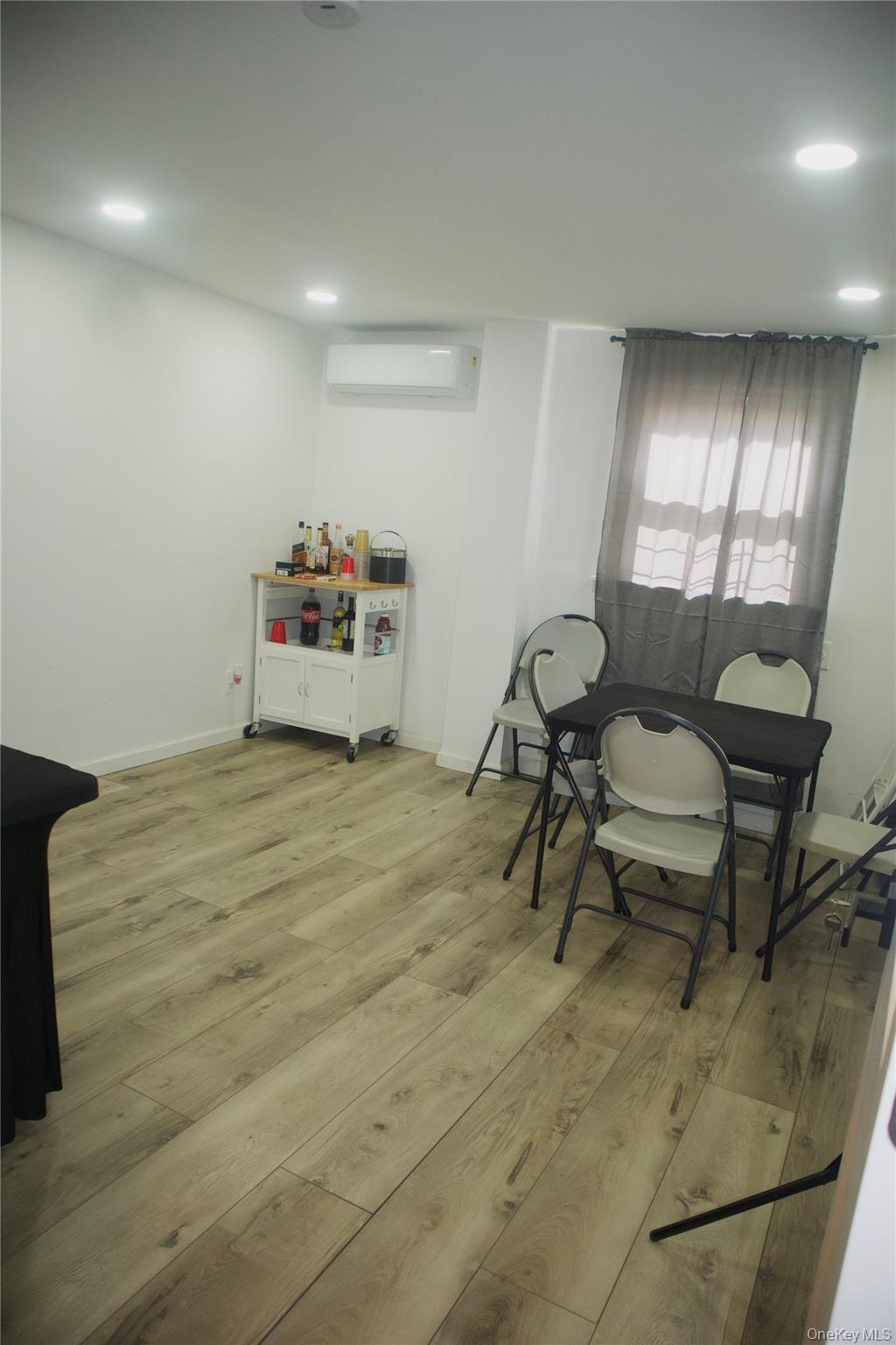 Single Family 223rd  Queens, NY 11413, MLS-965947-19