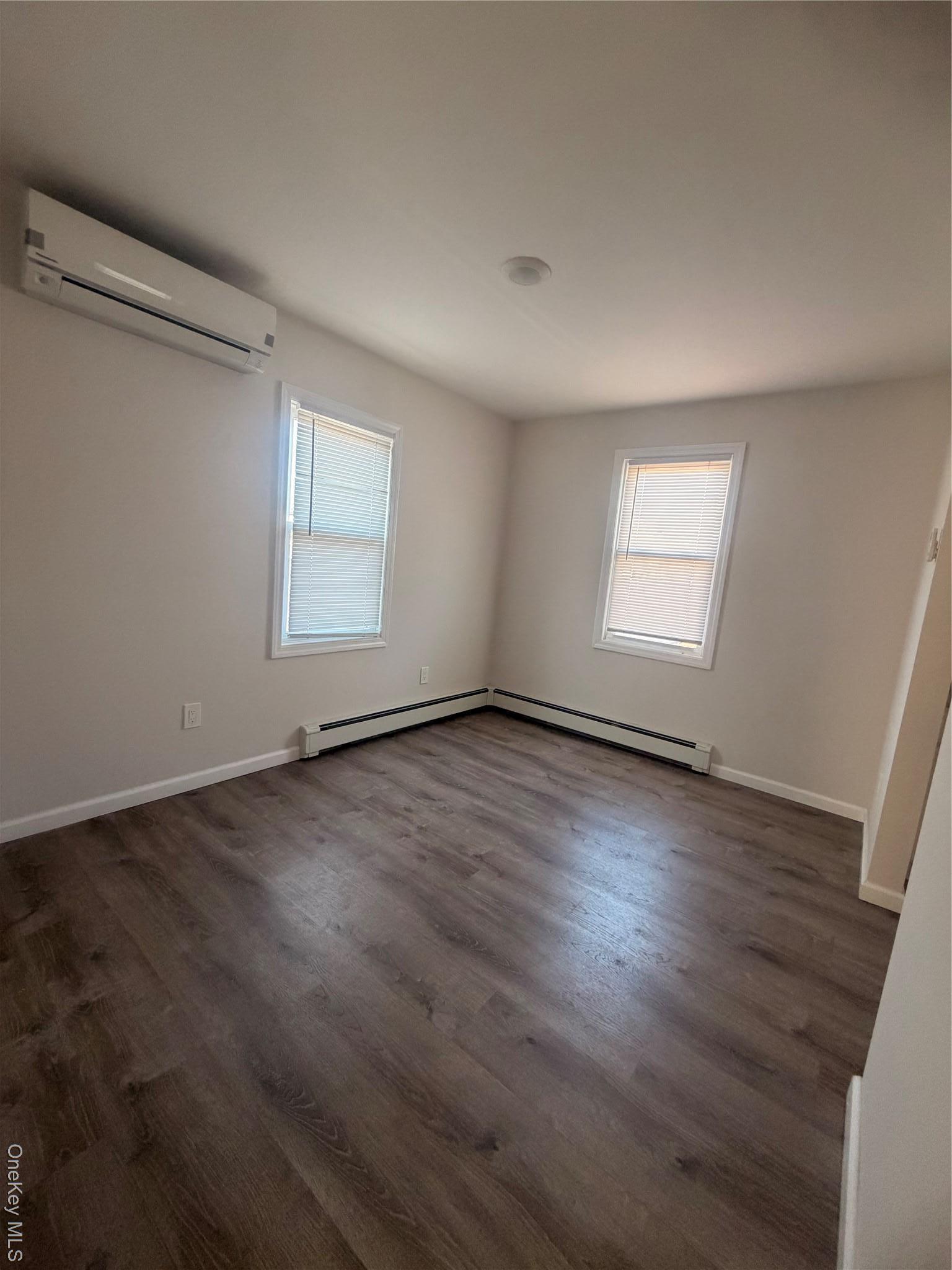 Single Family Lakeway  Suffolk County, NY 11704, MLS-965979-10