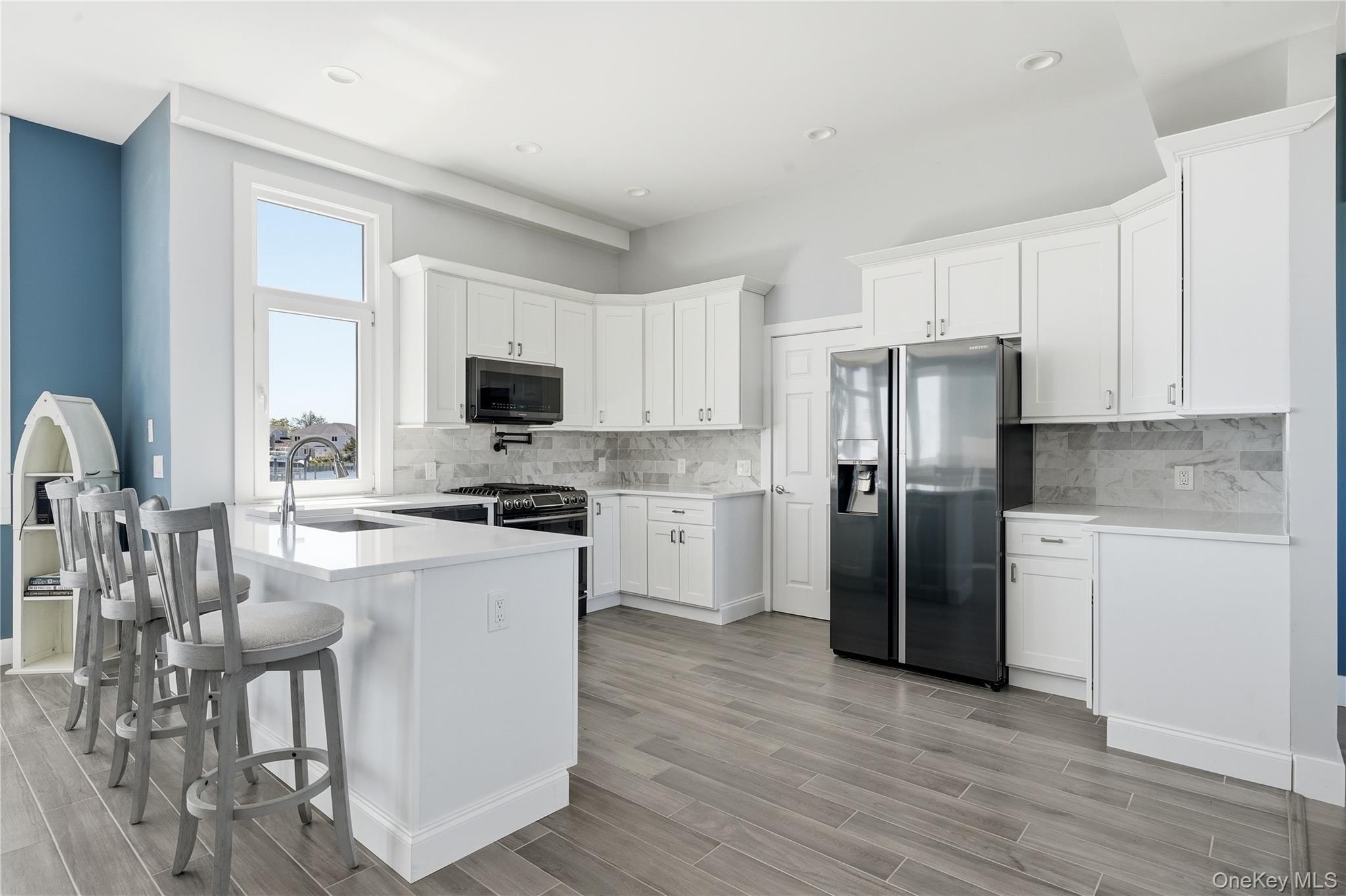 Single Family W Lido Promenade  Suffolk County, NY 11757, MLS-965982-13