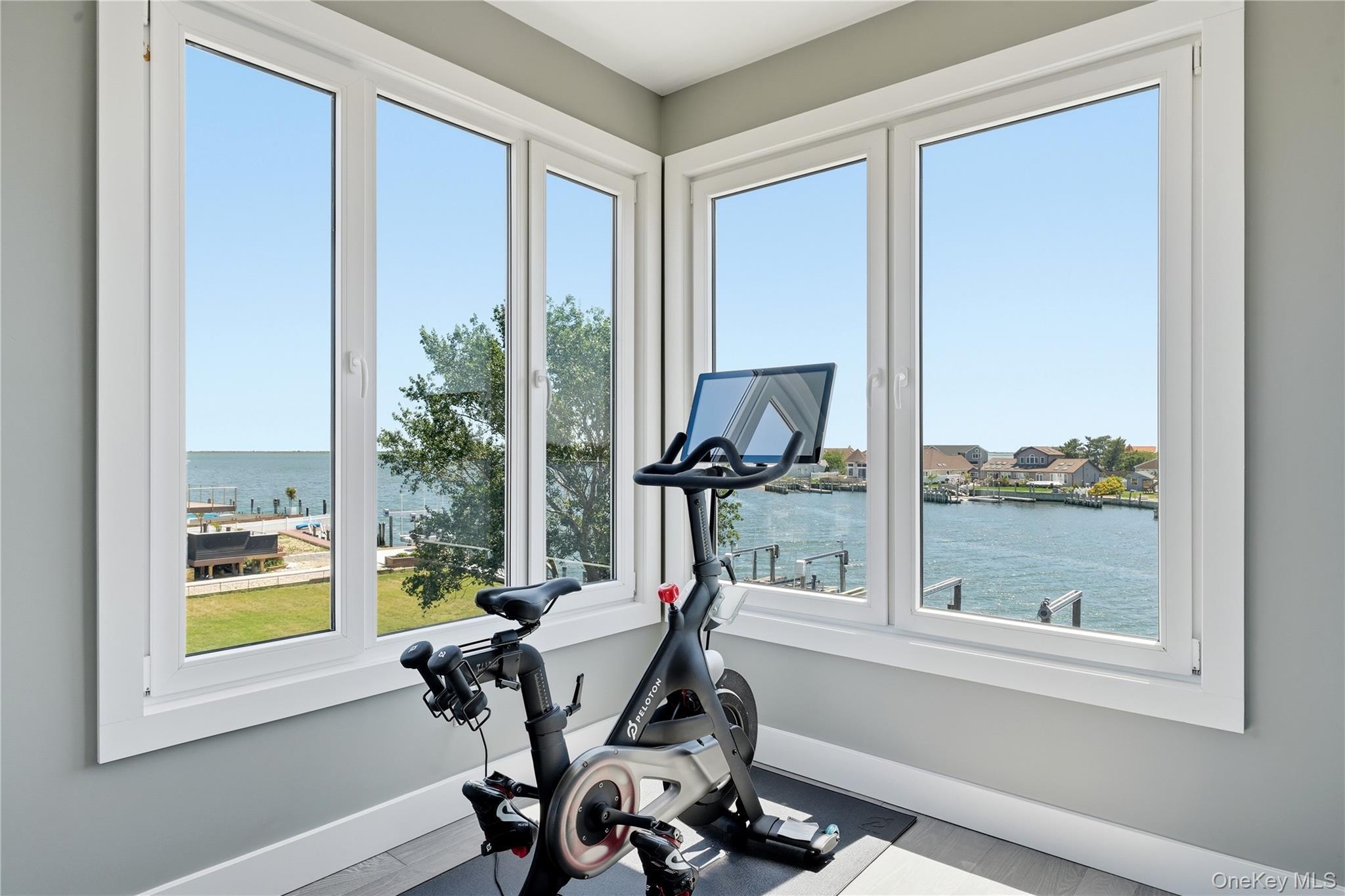 Single Family W Lido Promenade  Suffolk County, NY 11757, MLS-965982-25