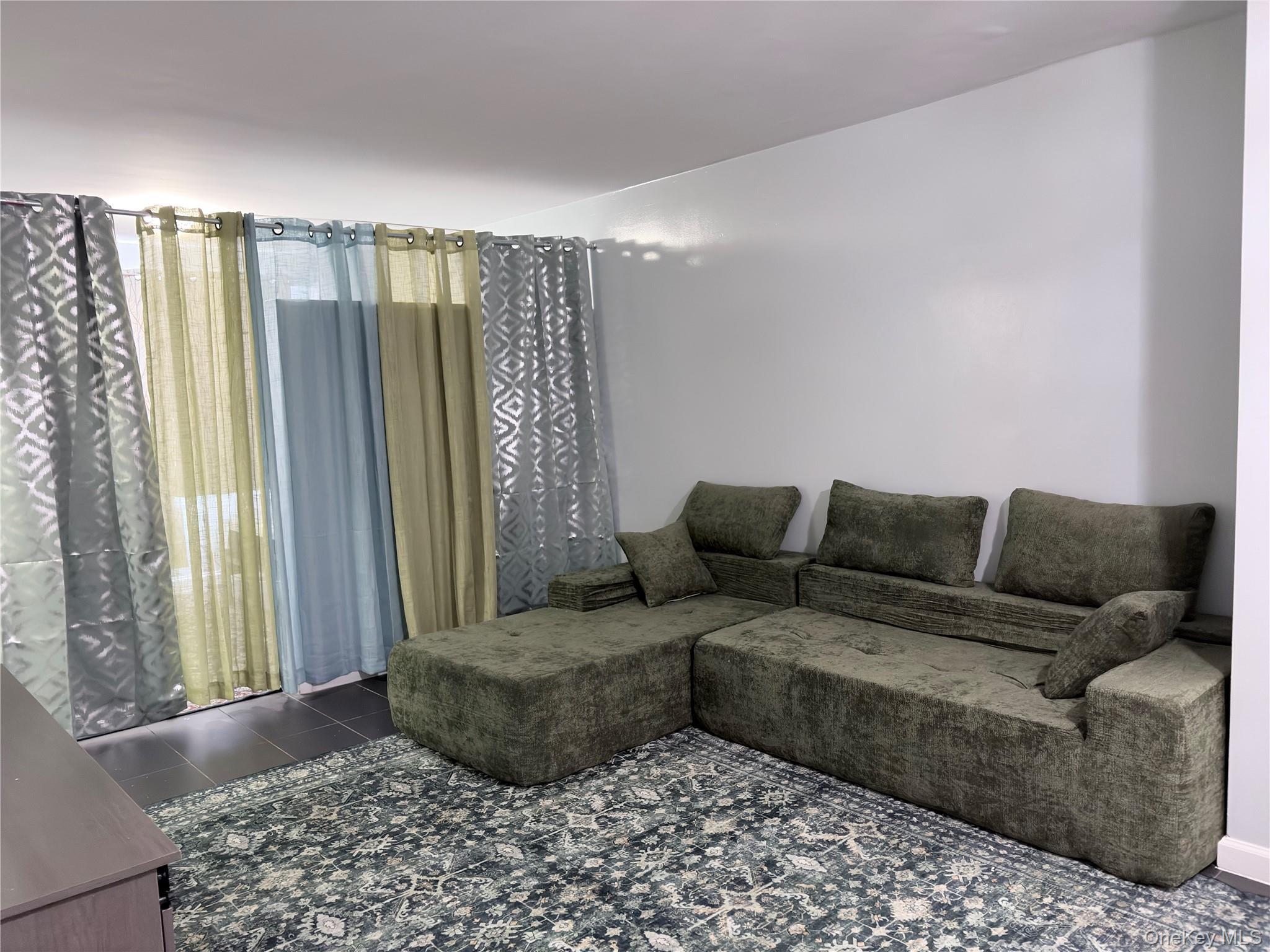 Apartment Grand Concourse Bronx, NY 10451, MLS-966001-10