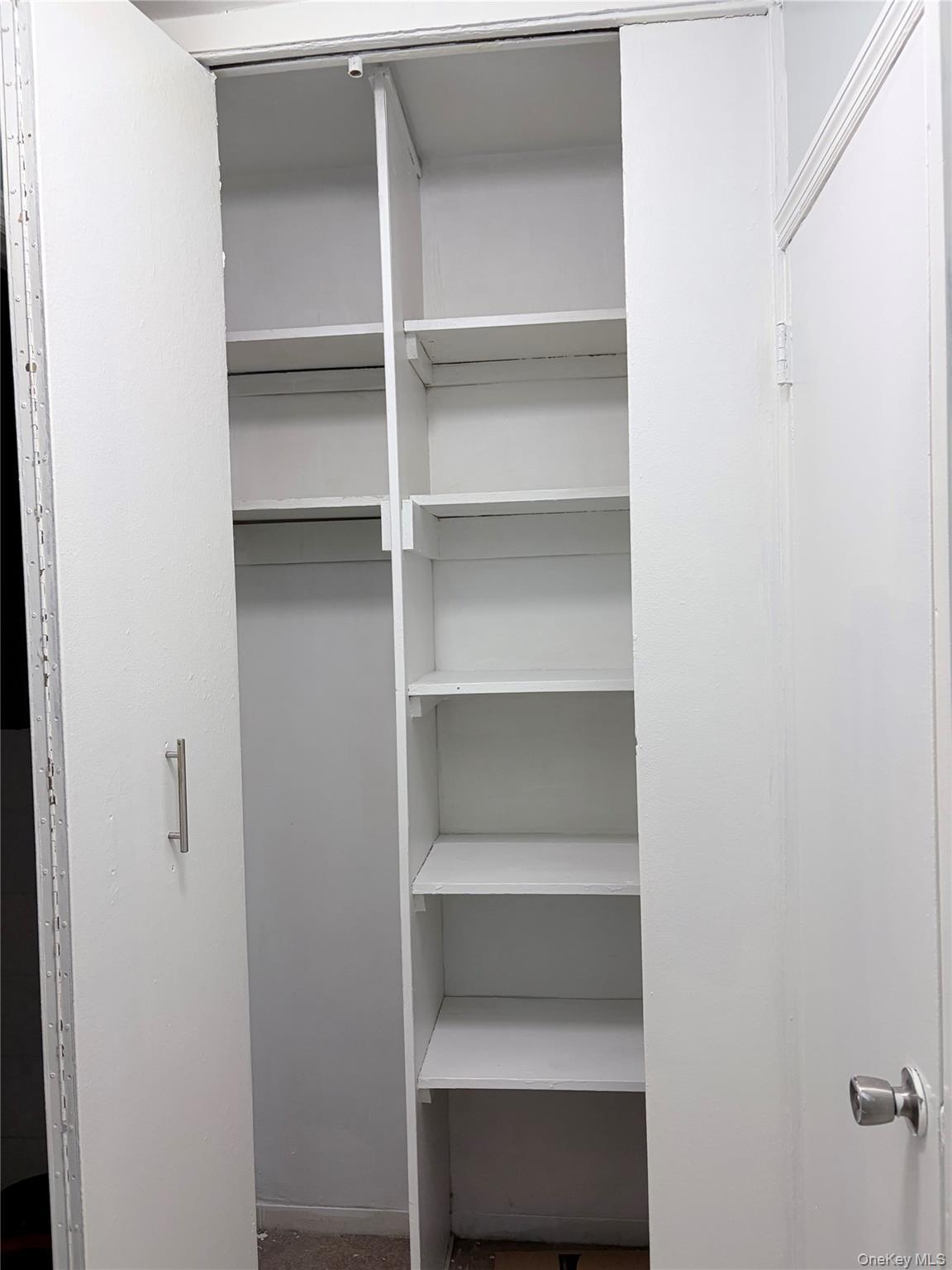 Apartment Grand Concourse Bronx, NY 10451, MLS-966001-4