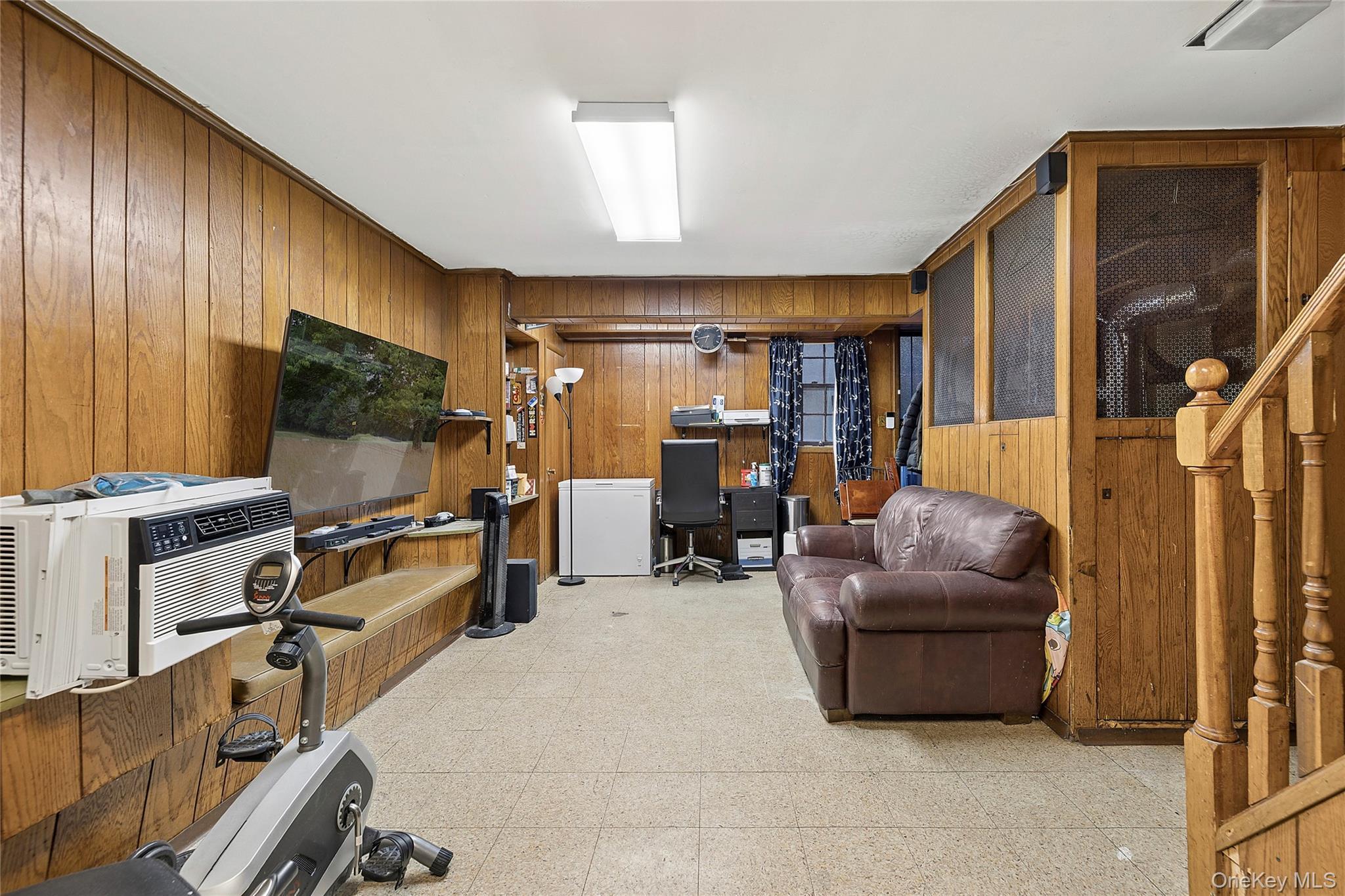 Single Family Slocum  Queens, NY 11375, MLS-966009-13