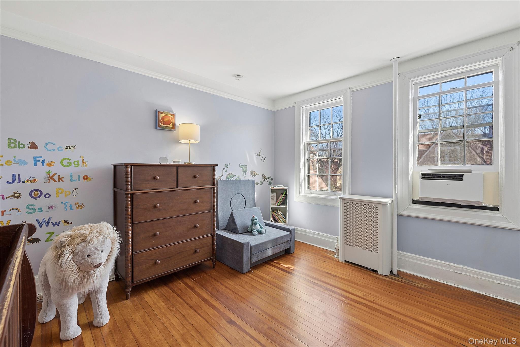 Single Family Slocum  Queens, NY 11375, MLS-966009-8