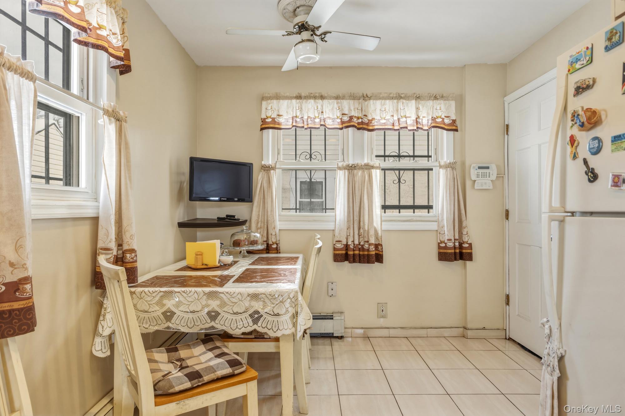 Single Family Dormans  Queens, NY 11412, MLS-966012-10