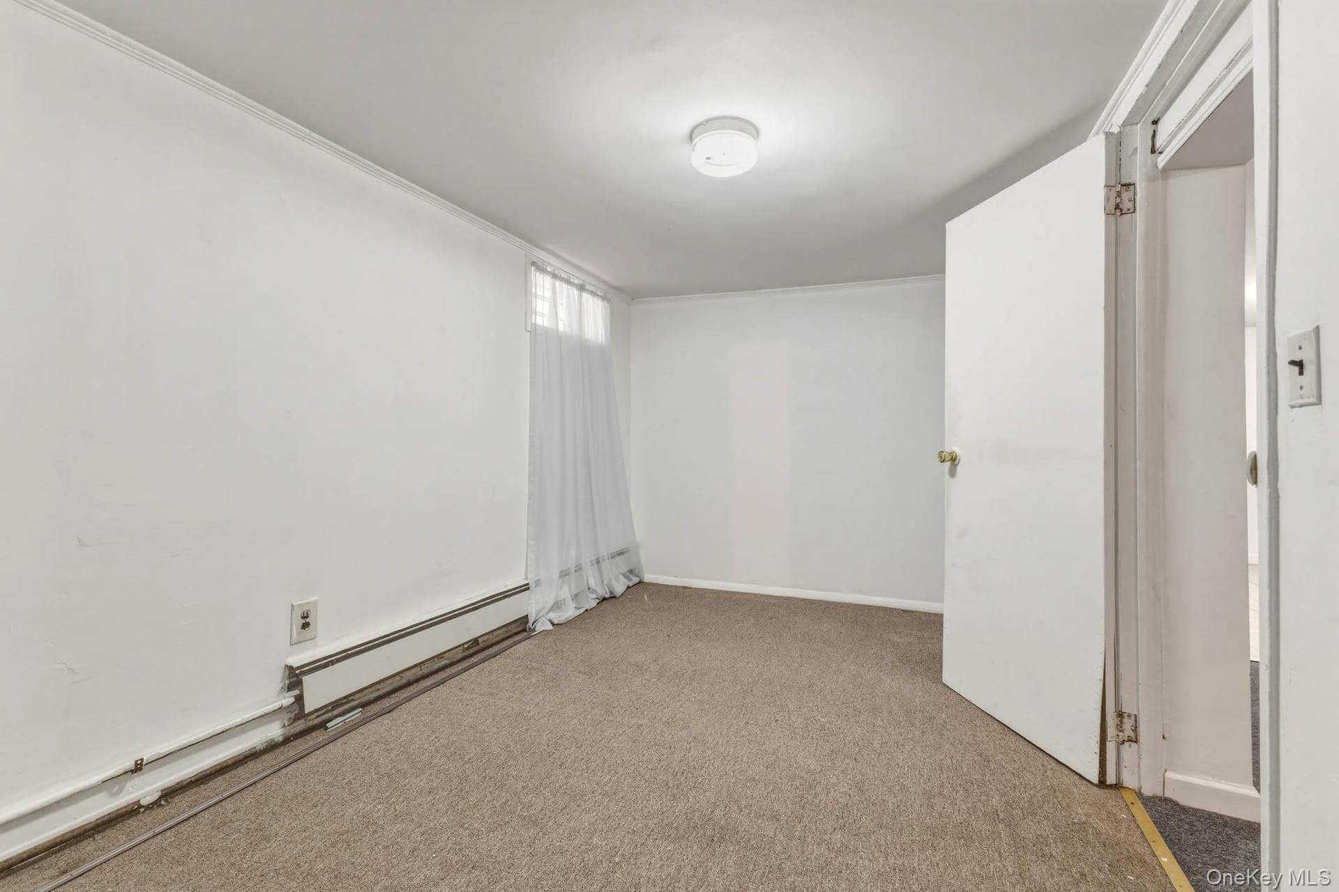 Single Family Dormans  Queens, NY 11412, MLS-966012-15