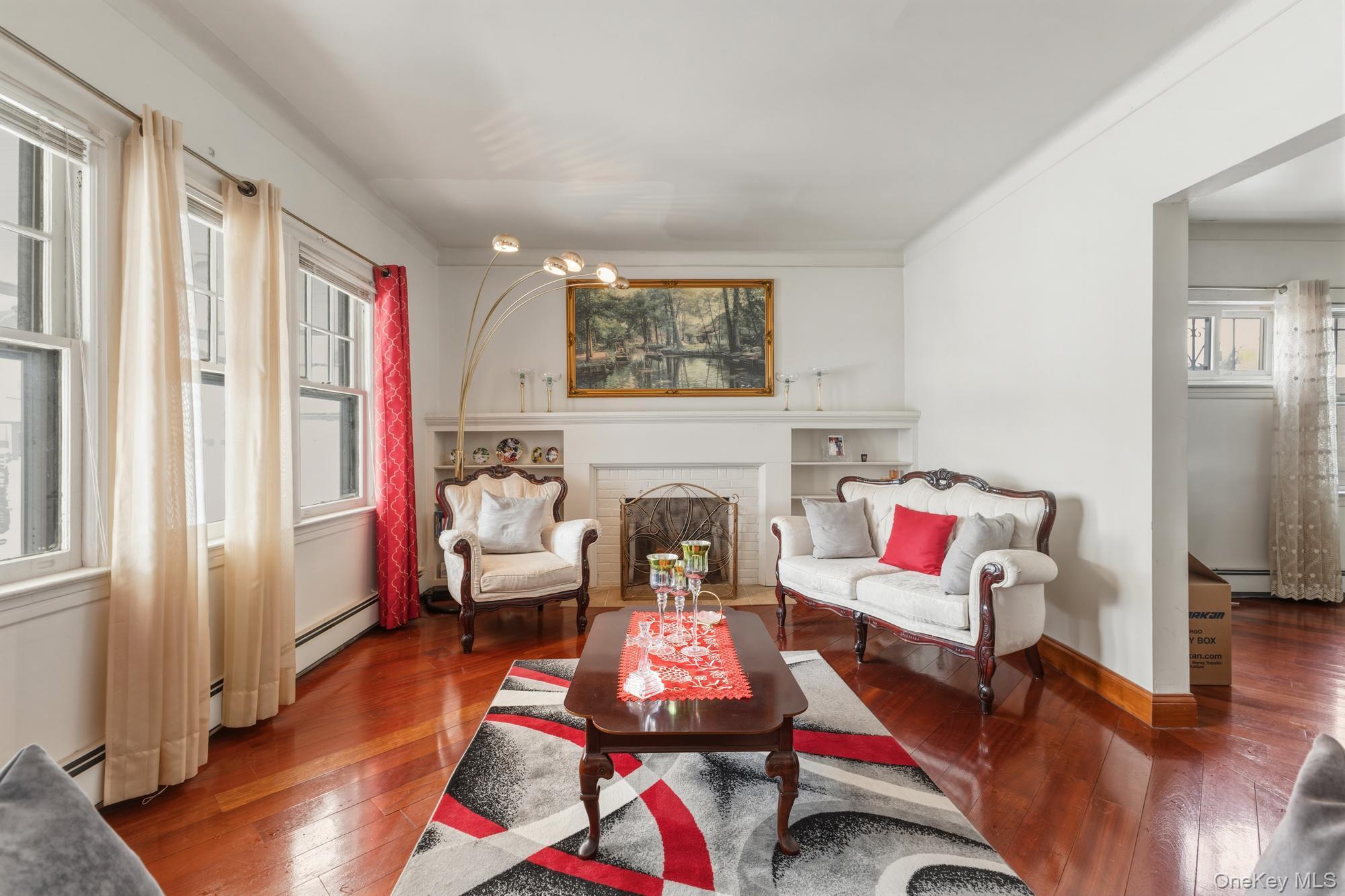 Single Family Dormans  Queens, NY 11412, MLS-966012-2