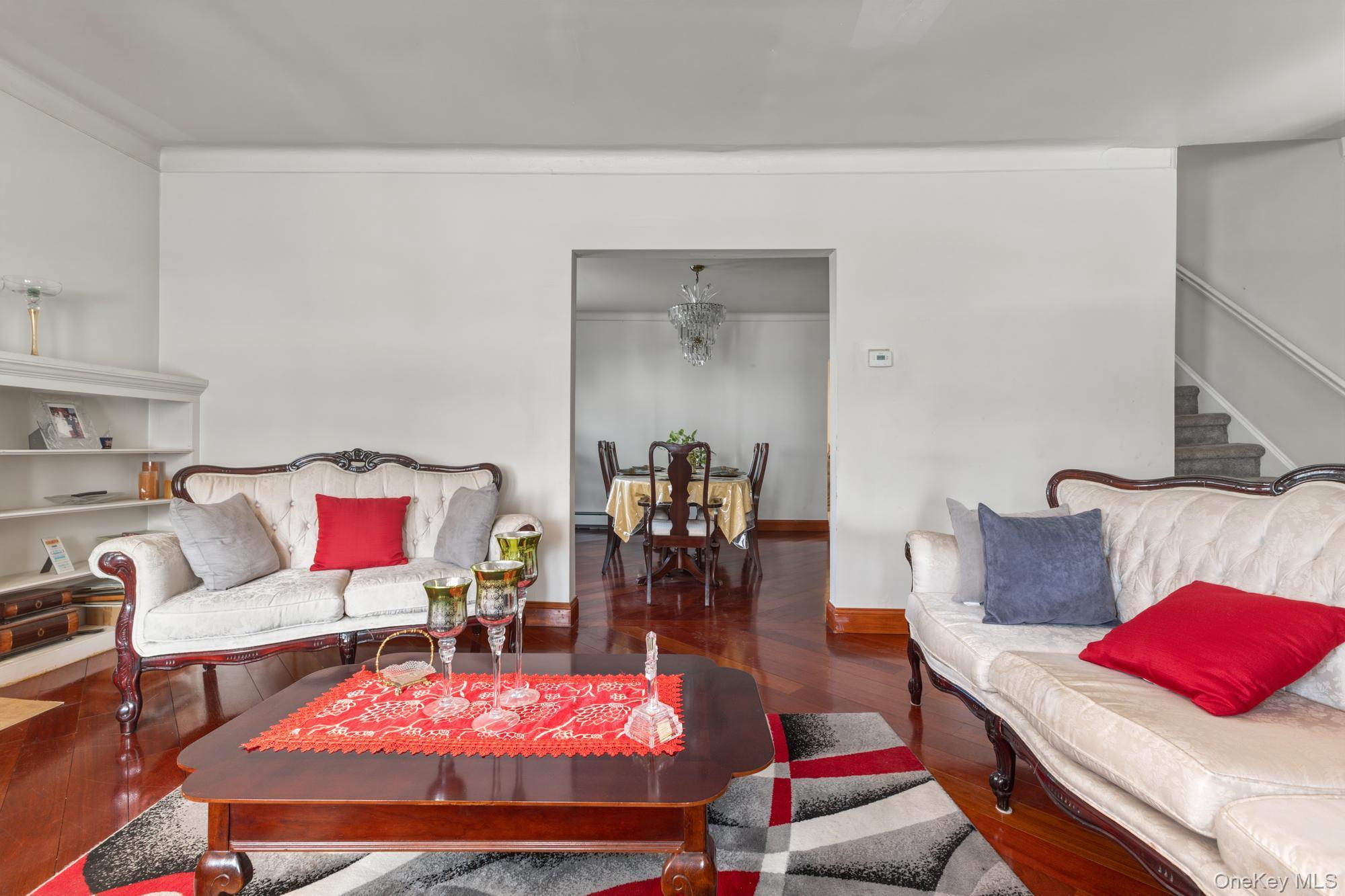 Single Family Dormans  Queens, NY 11412, MLS-966012-4