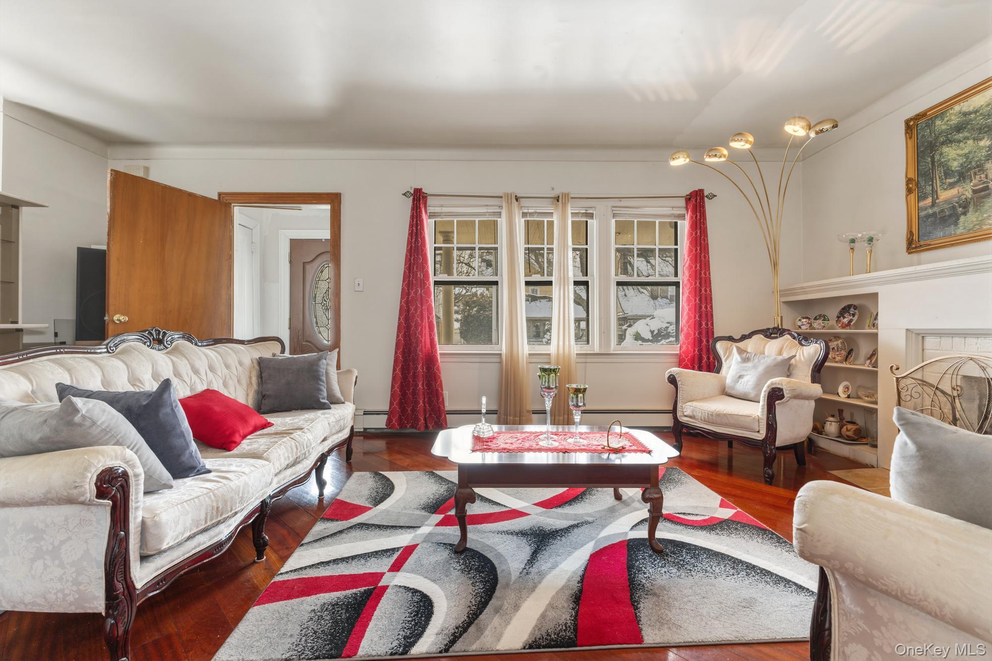 Single Family Dormans  Queens, NY 11412, MLS-966012-5