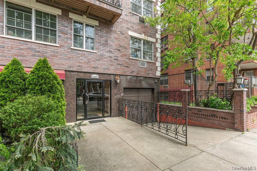 Condo 63rd  Queens, NY 11375, MLS-966014-3