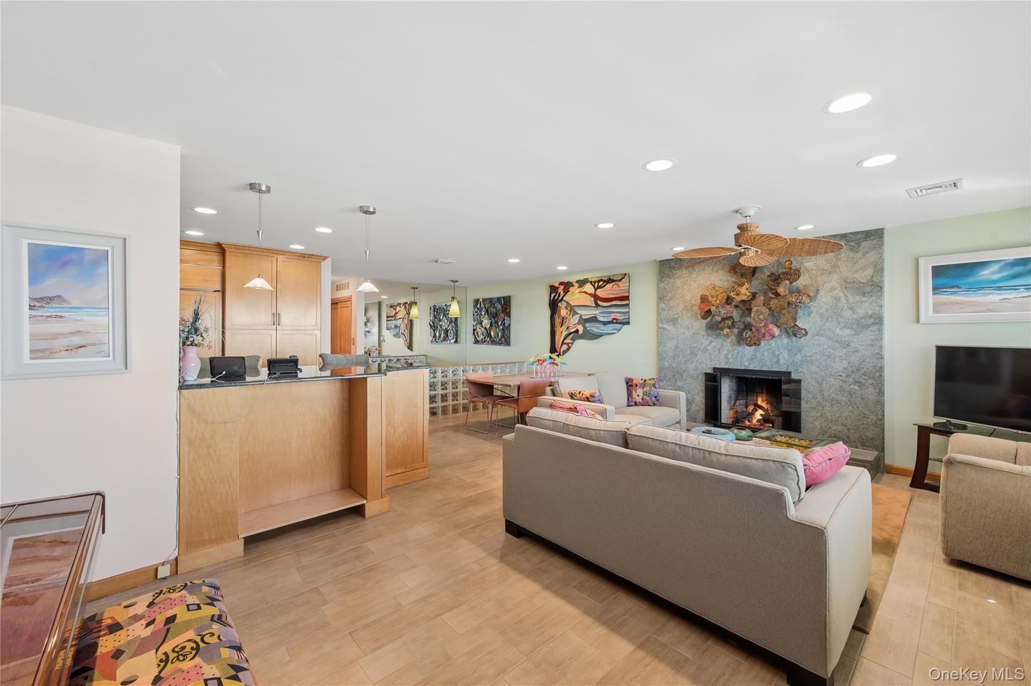 Condo Oceanfront  Nassau County, NY 11561, MLS-966047-16