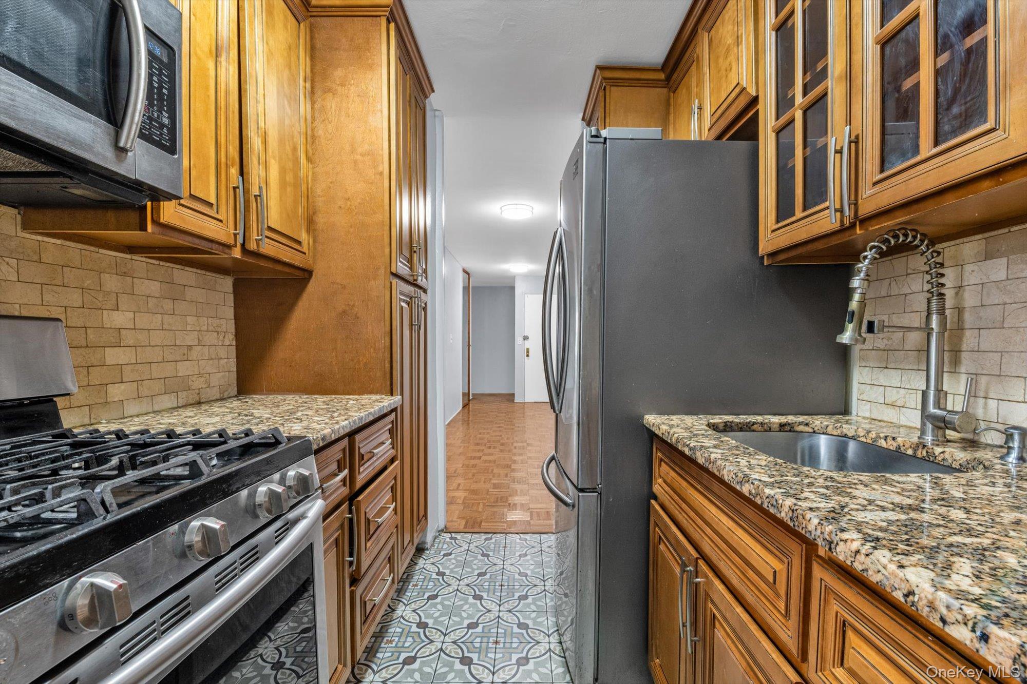Condo Van Siclen  Brooklyn, NY 11207, MLS-966113-10
