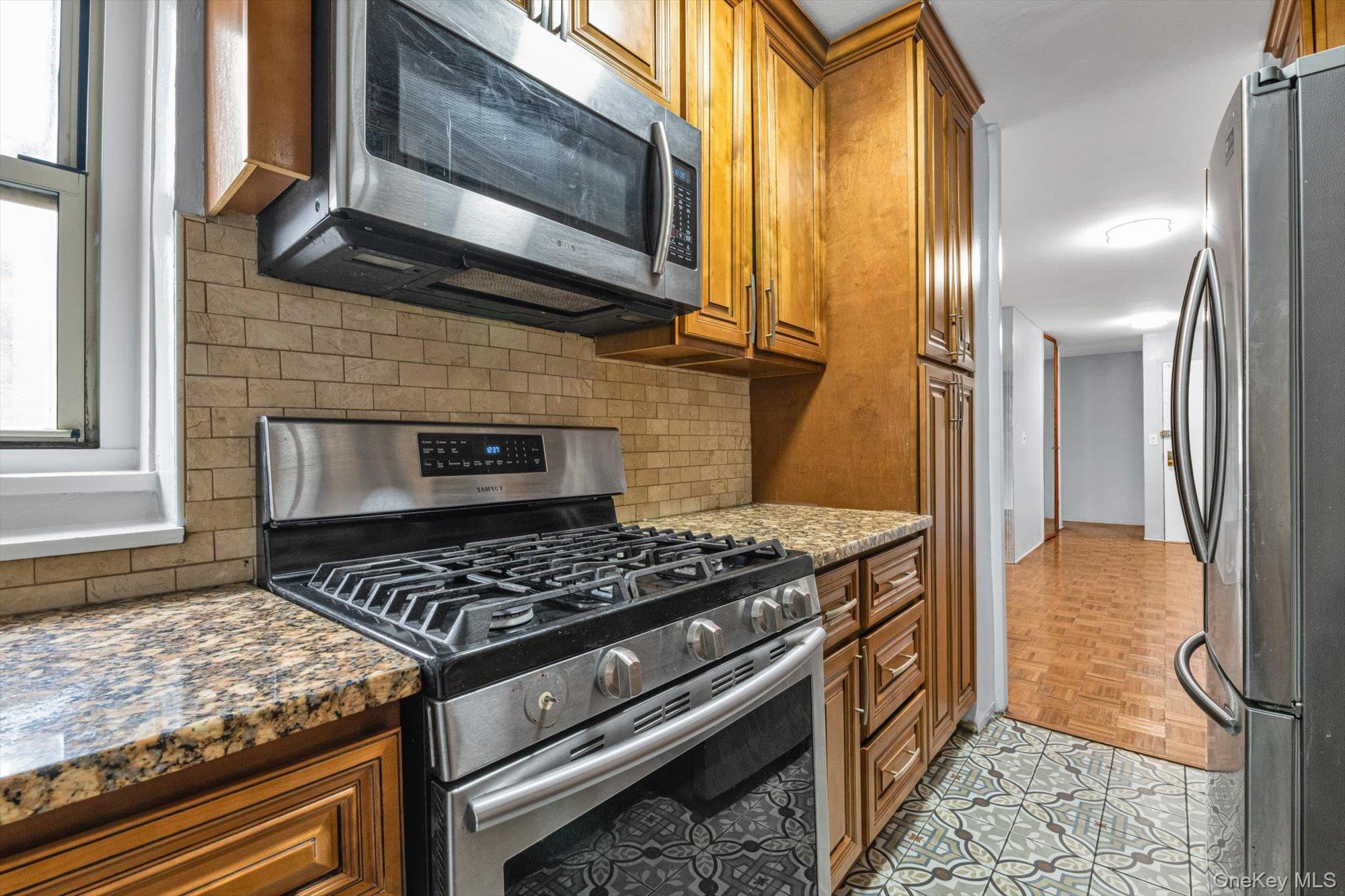 Condo Van Siclen  Brooklyn, NY 11207, MLS-966113-11