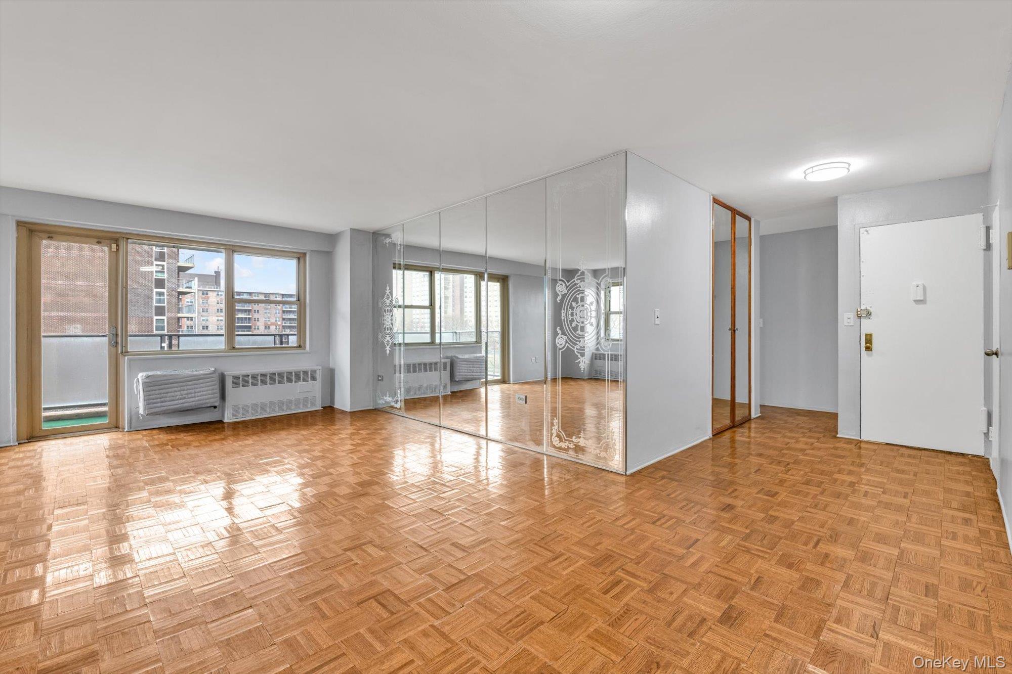 Condo Van Siclen  Brooklyn, NY 11207, MLS-966113-5