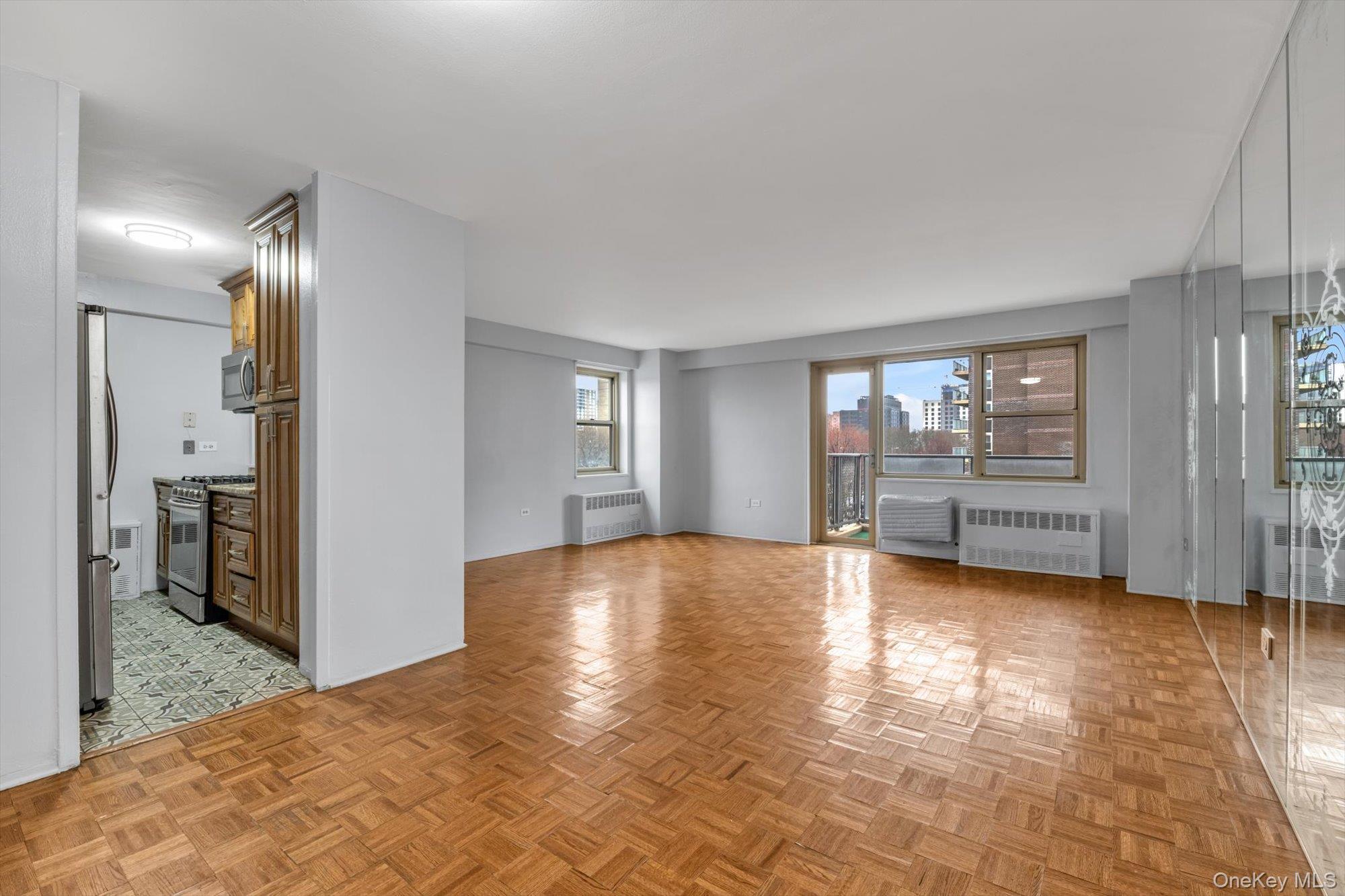 Condo Van Siclen  Brooklyn, NY 11207, MLS-966113-7