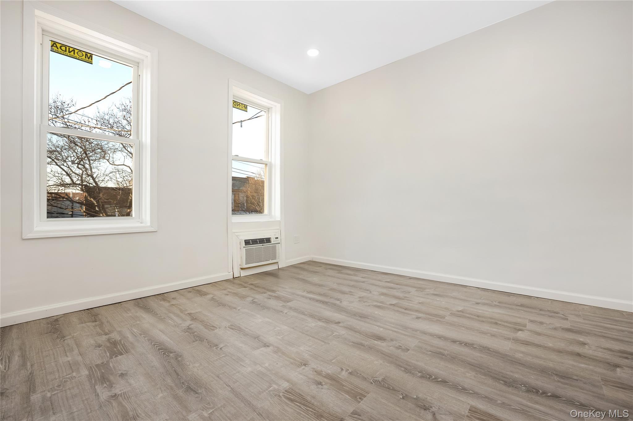 Single Family 60th Queens, NY 11378, MLS-966116-14