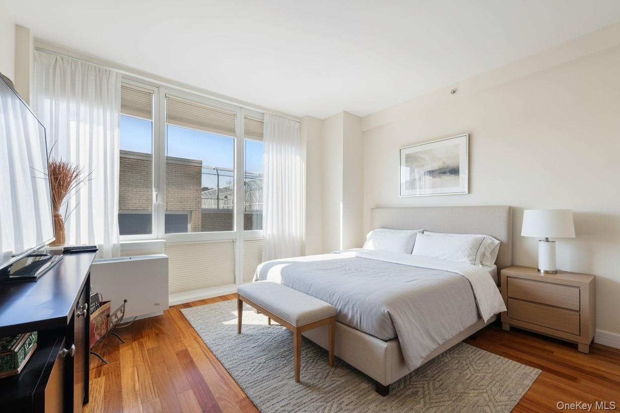 Condo 237th  Bronx, NY 10463, MLS-966127-12