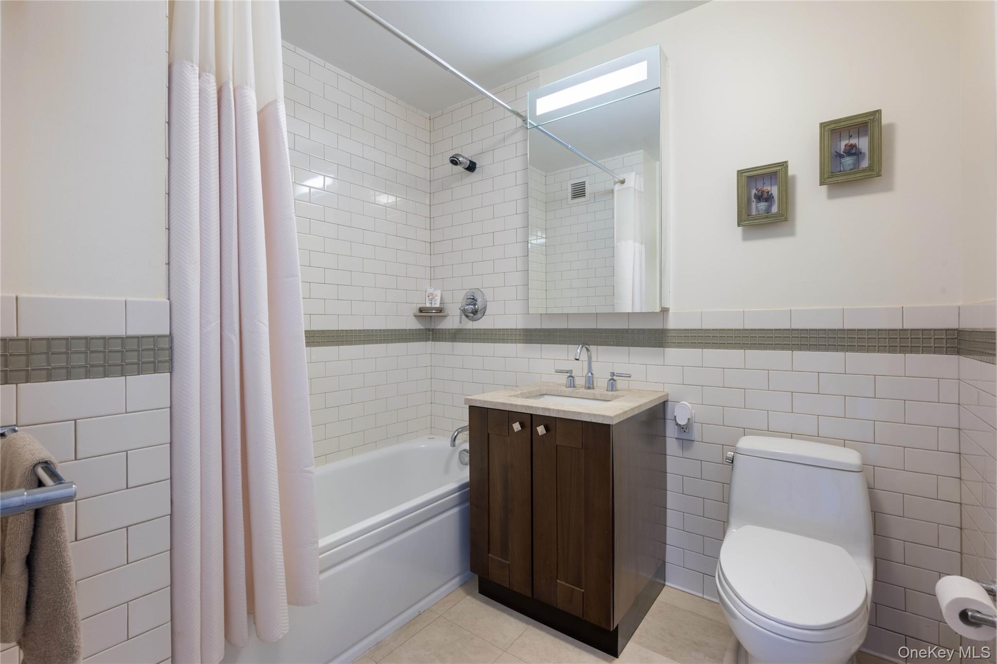 Condo 237th  Bronx, NY 10463, MLS-966127-16