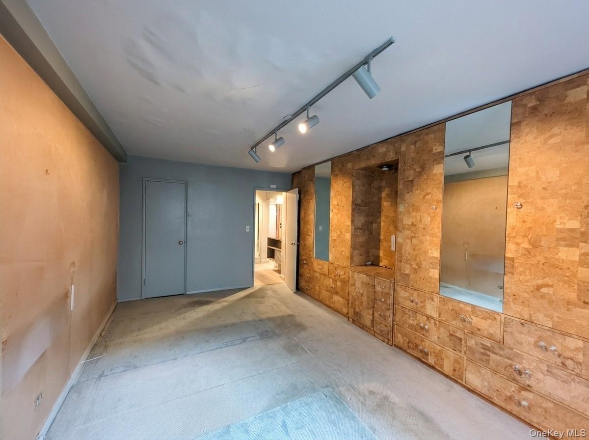 Coop 33rd  Manhattan, NY 10016, MLS-966128-8