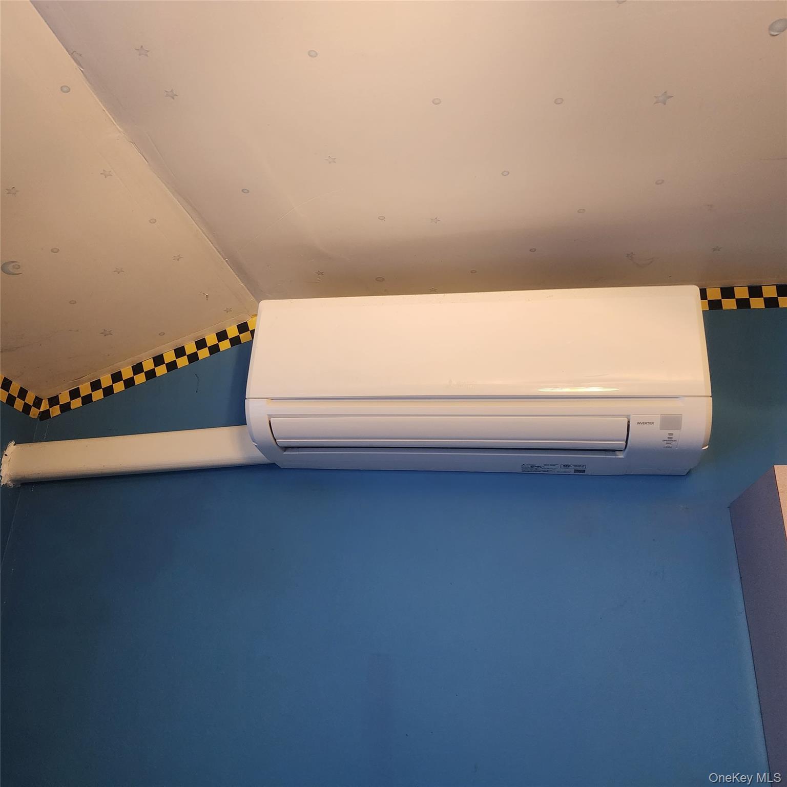 Single Family Tilden  Bronx, NY 10469, MLS-966141-25