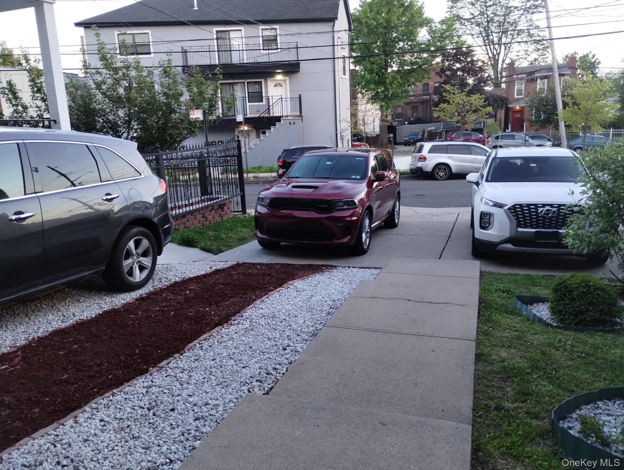 Single Family Tilden  Bronx, NY 10469, MLS-966141-4