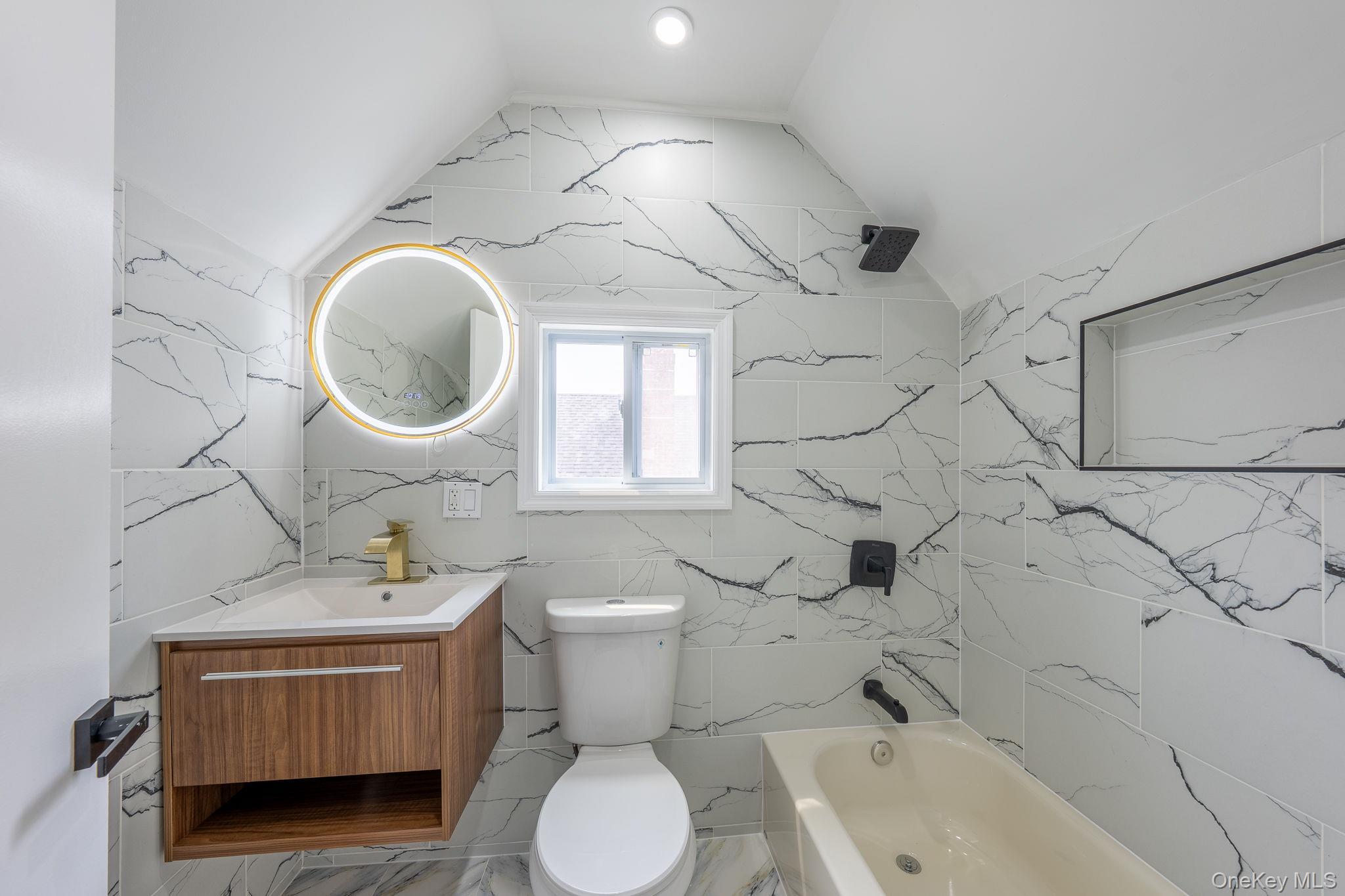 Single Family 232nd  Queens, NY 11413, MLS-966162-12