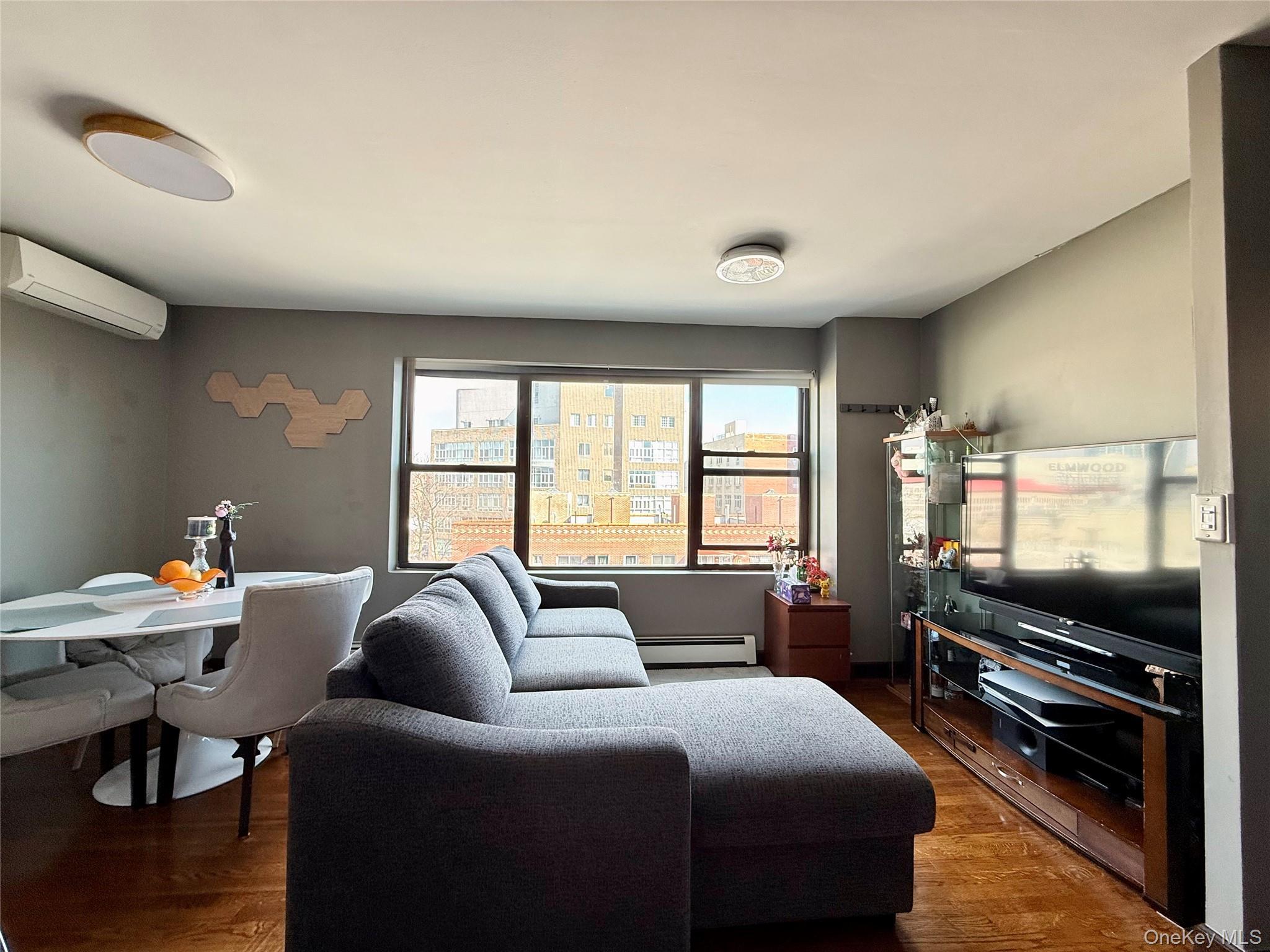 Condo 57th  Queens, NY 11373, MLS-966164-3