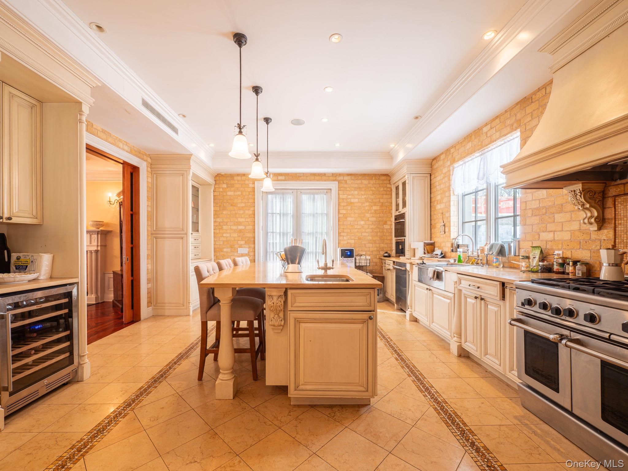 Single Family Radnor  Queens, NY 11432, MLS-966166-11