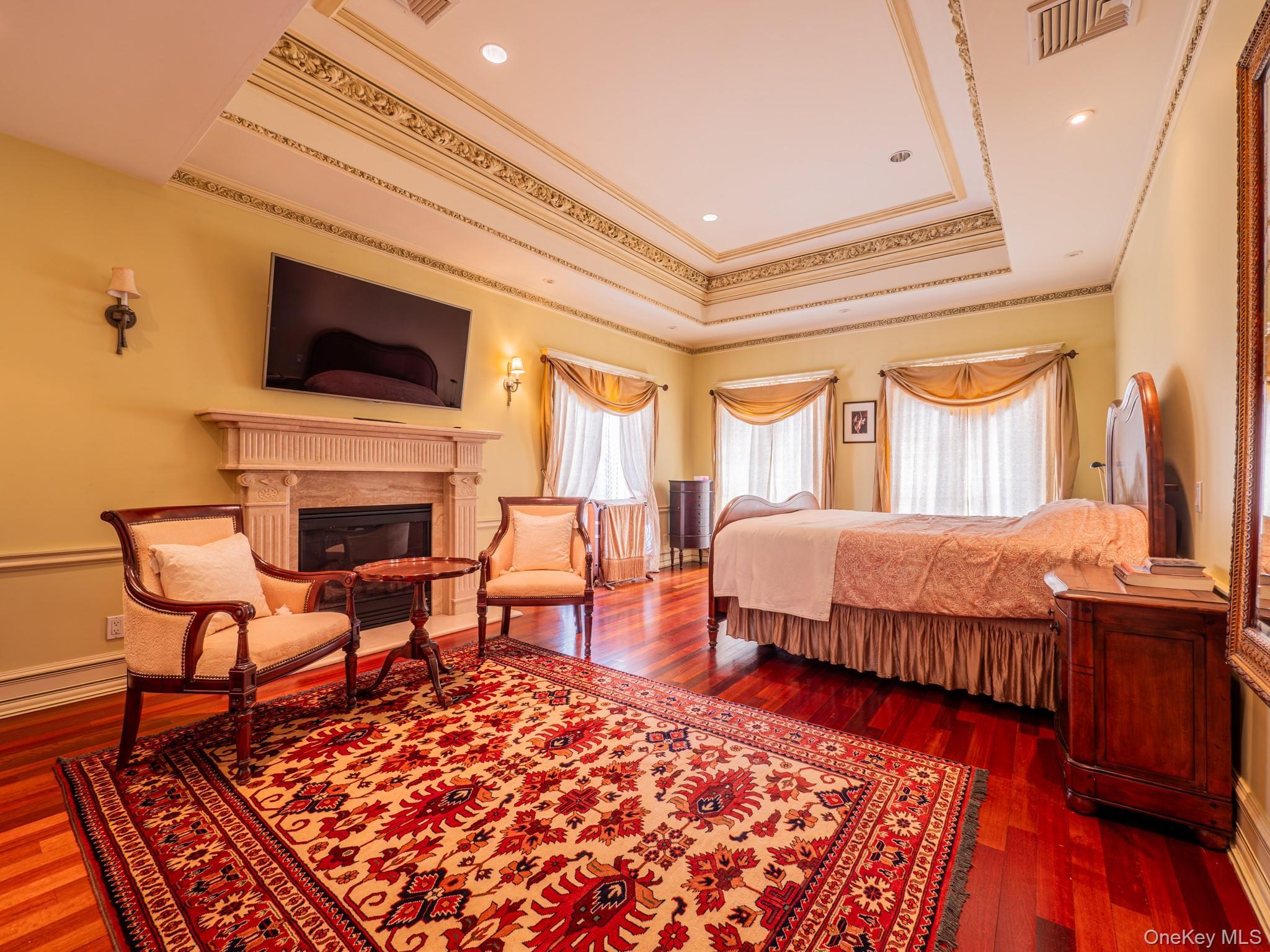 Single Family Radnor  Queens, NY 11432, MLS-966166-16